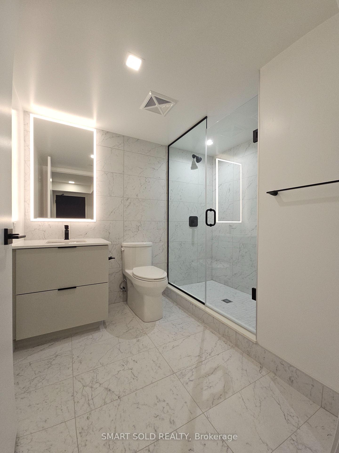 Photo 14 of Unit 702, 609 Sherbourne Street, Toronto, North St. James Town — HOMEH