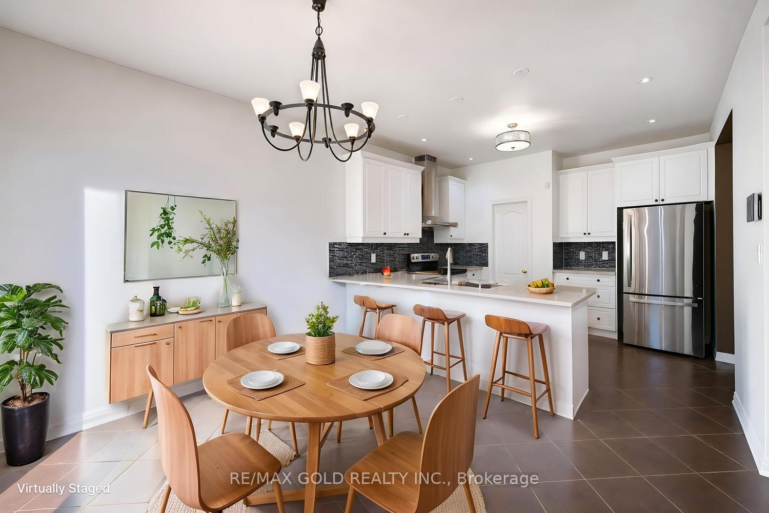 Photo 15 of 48 Bevington Road, Brampton, Northwest Brampton — HOMEH