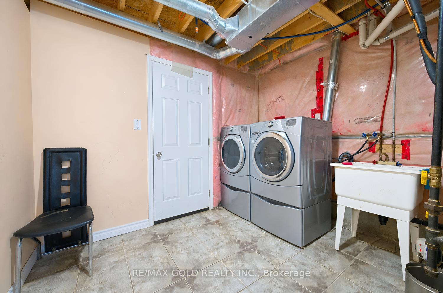 Photo 49 of 48 Bevington Road, Brampton, Northwest Brampton — HOMEH