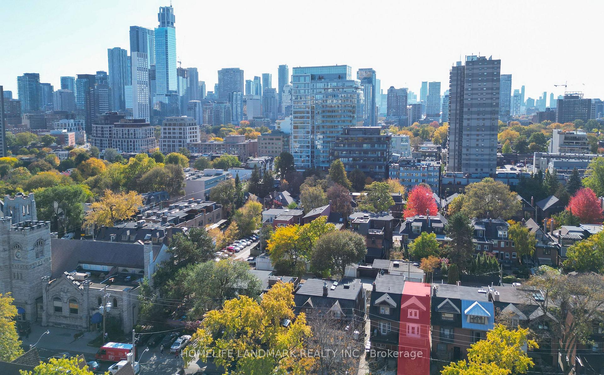 Photo 6 of 35 Dupont Street, Toronto, The Annex — HOMEH