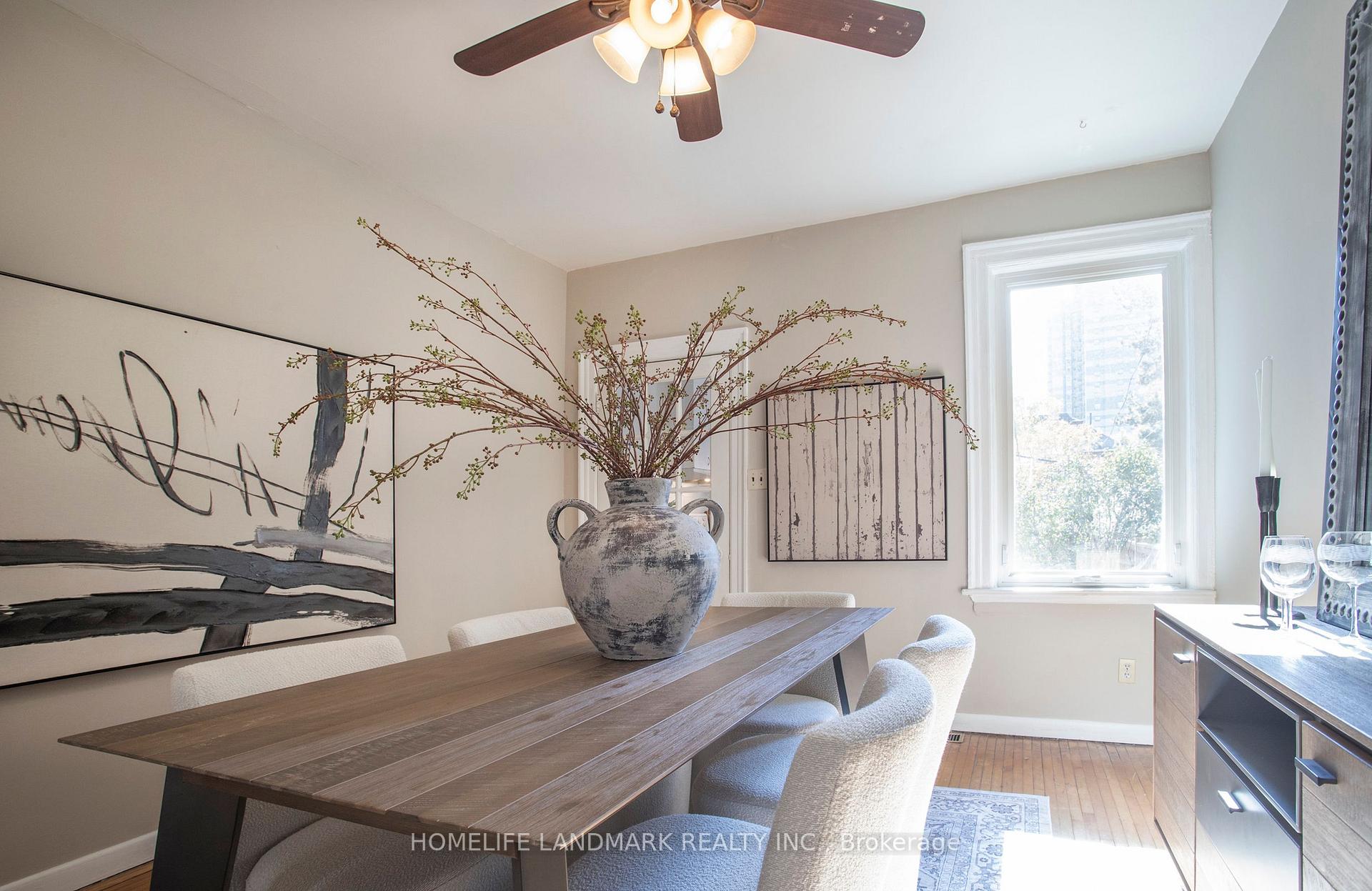 Photo 13 of 35 Dupont Street, Toronto, The Annex — HOMEH