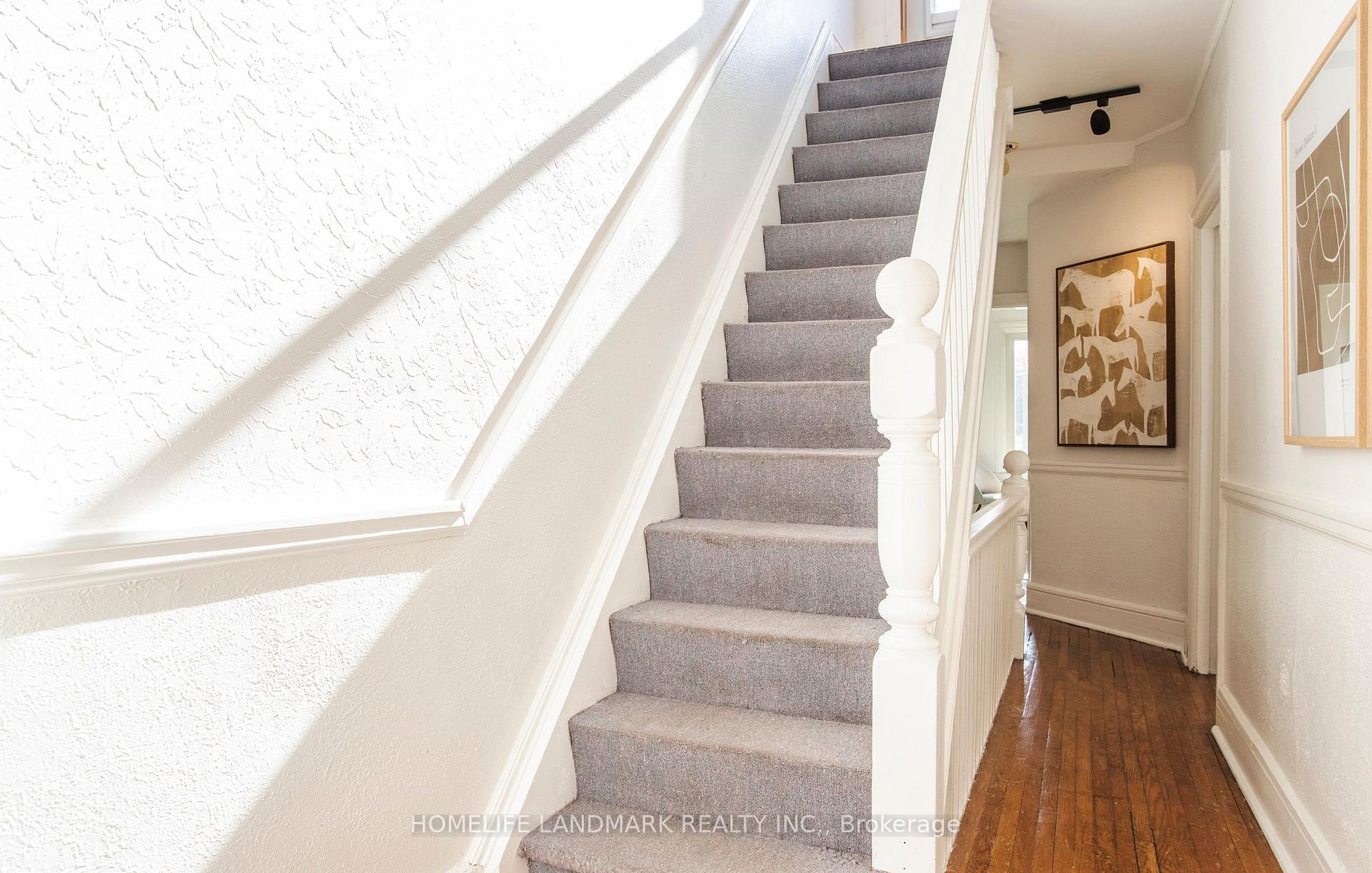 Photo 29 of 35 Dupont Street, Toronto, The Annex — HOMEH