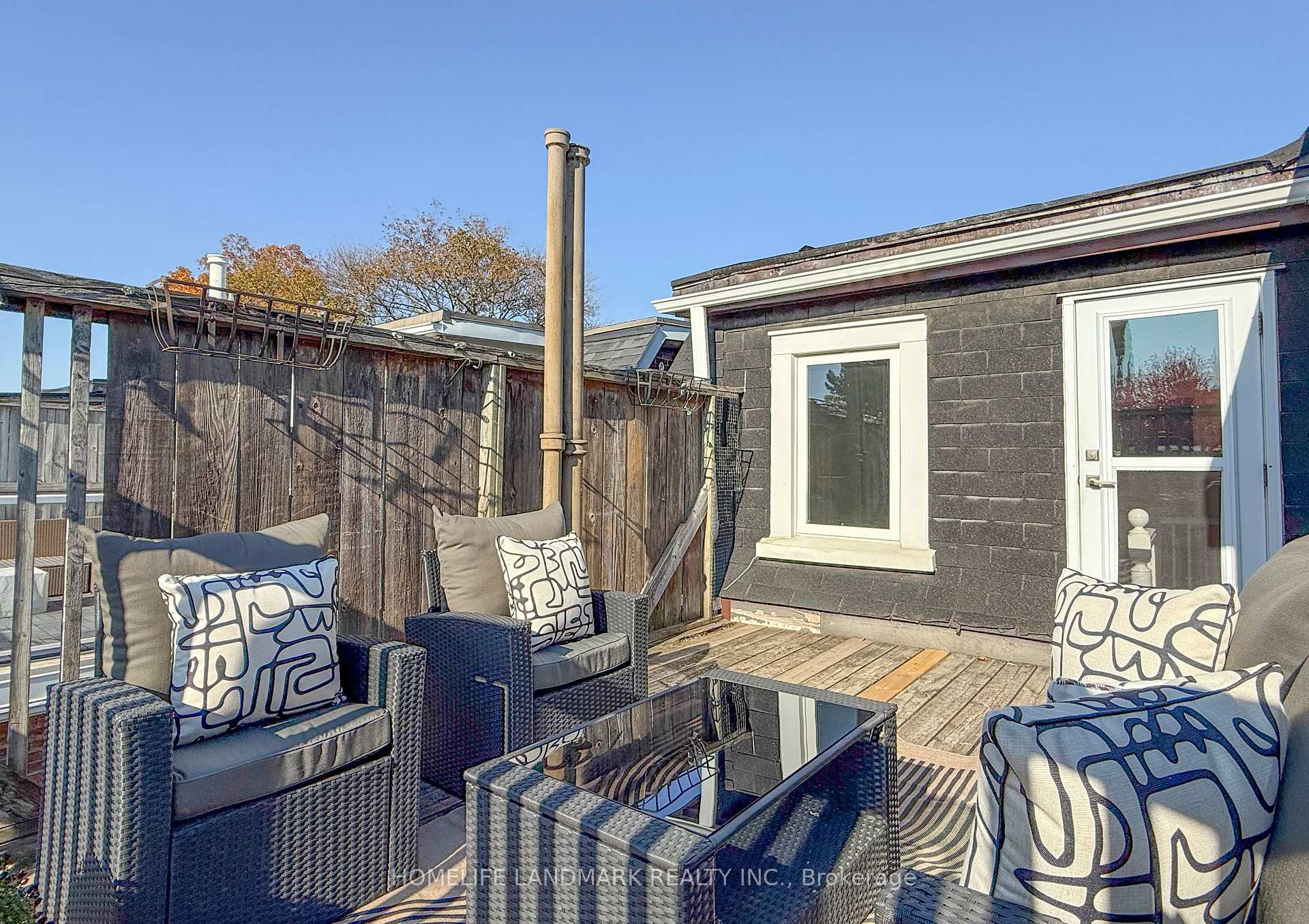 Photo 35 of 35 Dupont Street, Toronto, The Annex — HOMEH