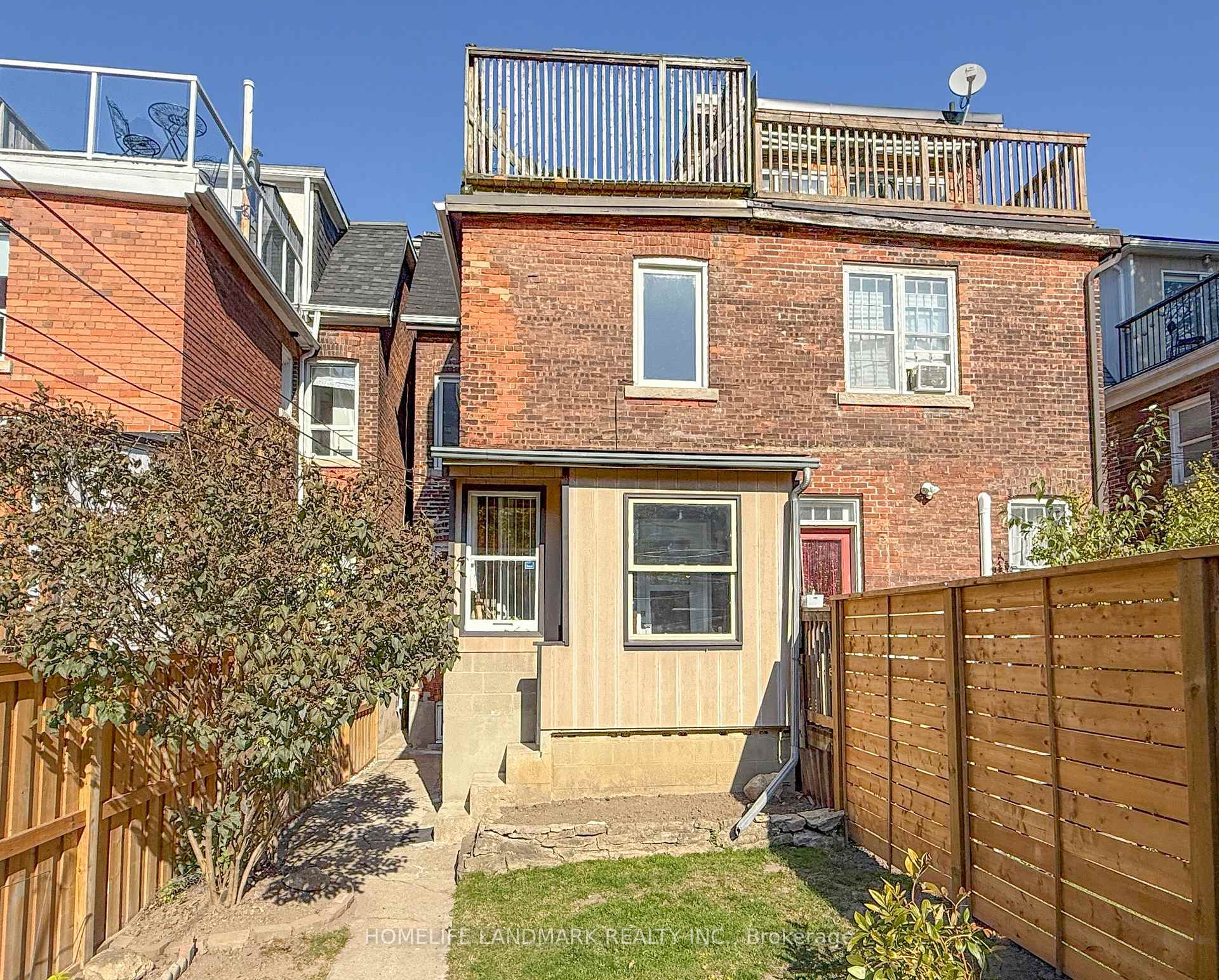 Photo 44 of 35 Dupont Street, Toronto, The Annex — HOMEH