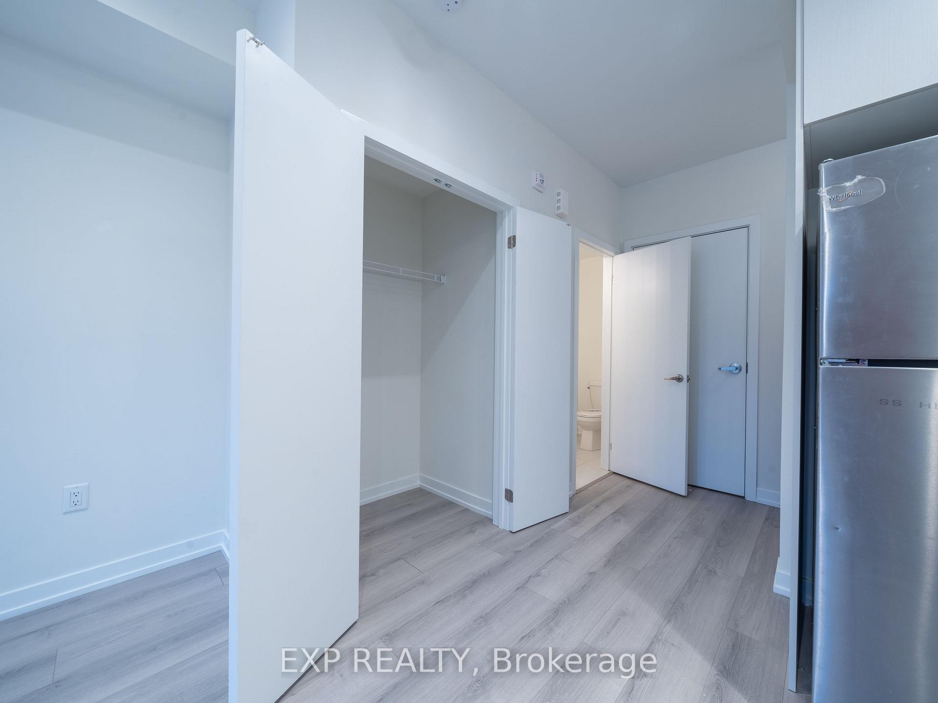 Photo 7 of Unit 19, 3566 Colonial Drive, Mississauga, Erin Mills — HOMEH