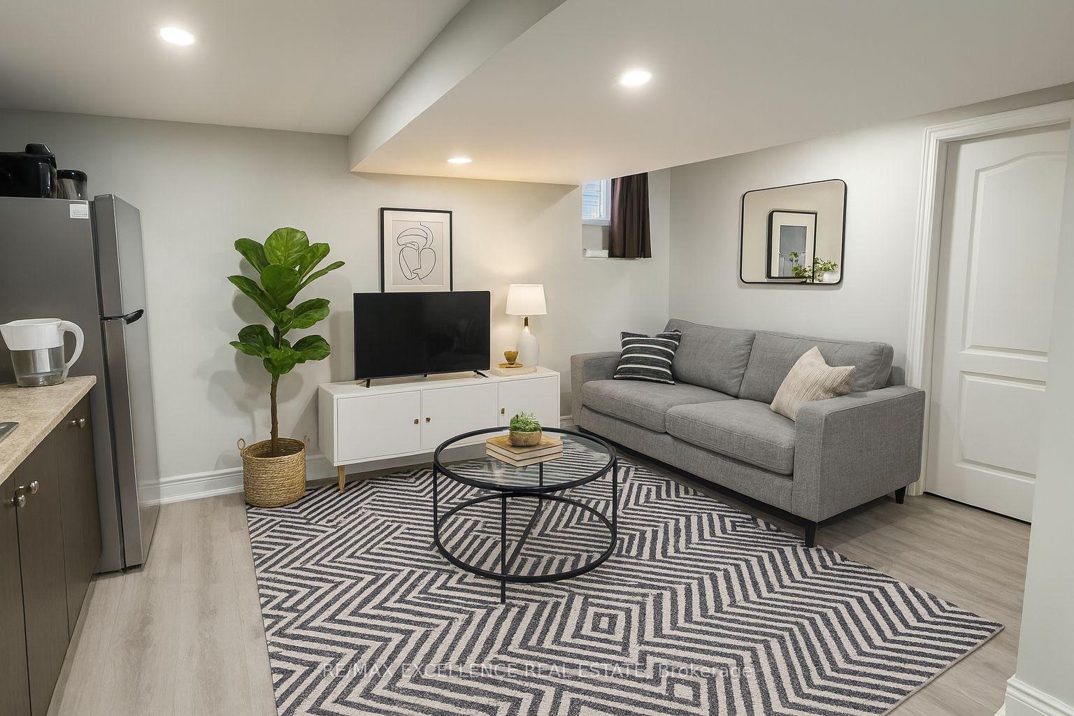 Photo 9 of Unit Bsmt, 106 Flurry Circle, Brampton, Credit Valley — HOMEH