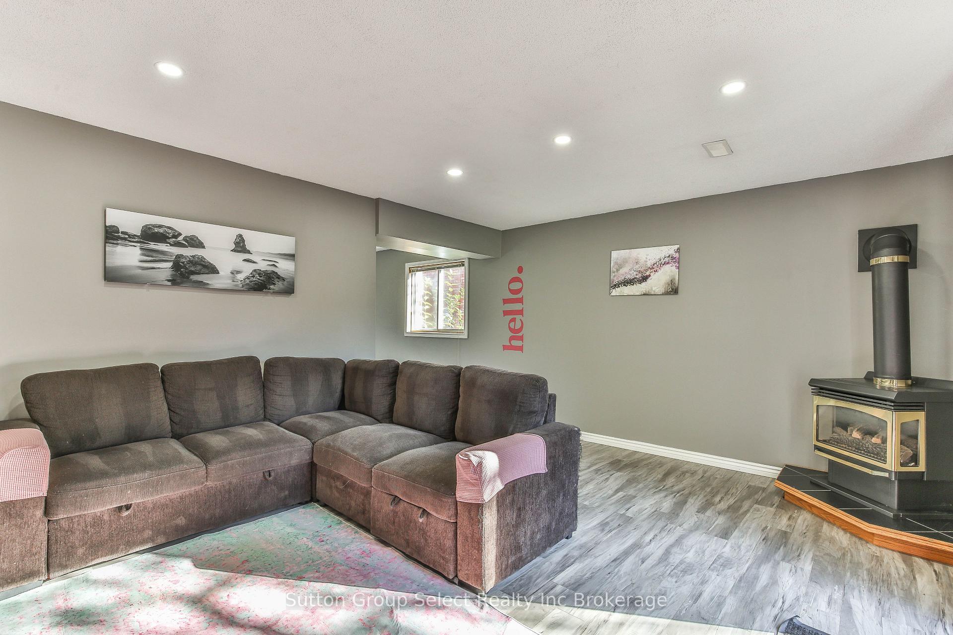 Photo 19 of 1126 Pearson Drive, Woodstock, Woodstock - North — HOMEH