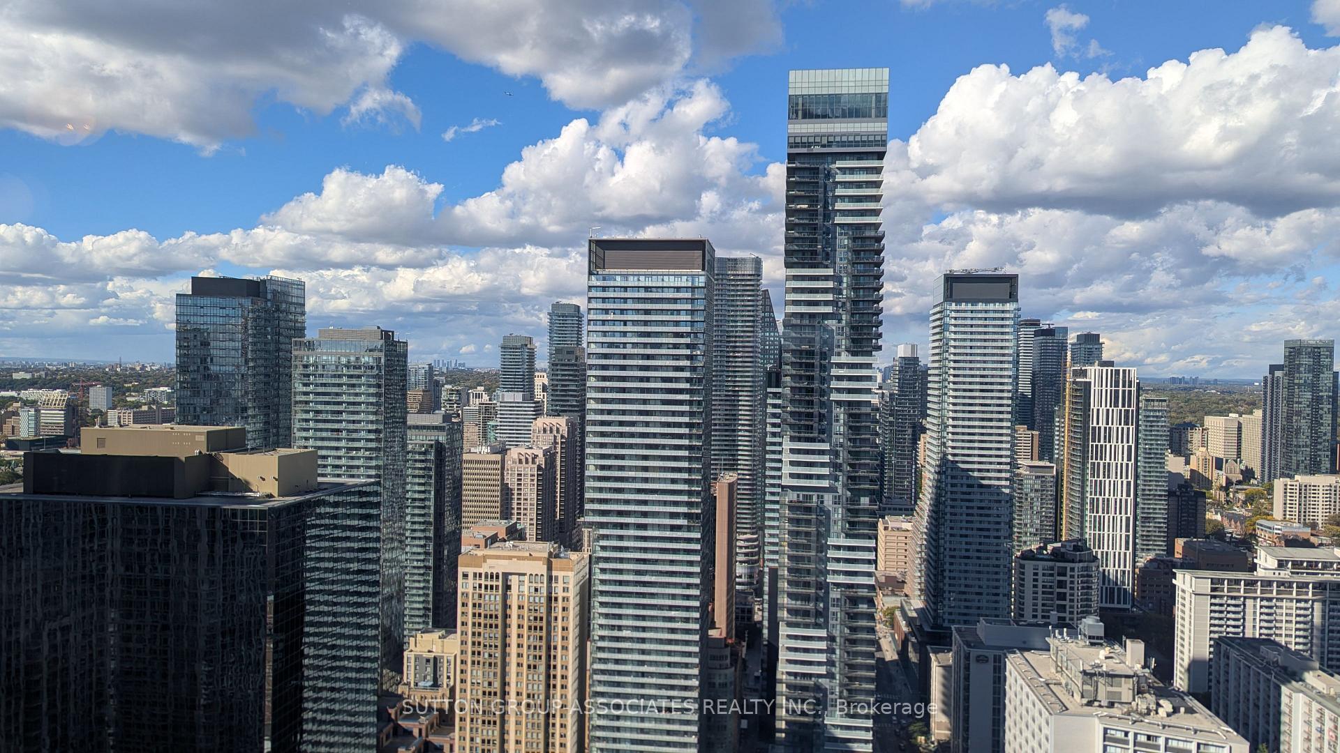 Photo 14 of Unit 4401, 386 Yonge Street, Toronto, Bay Street Corridor — HOMEH