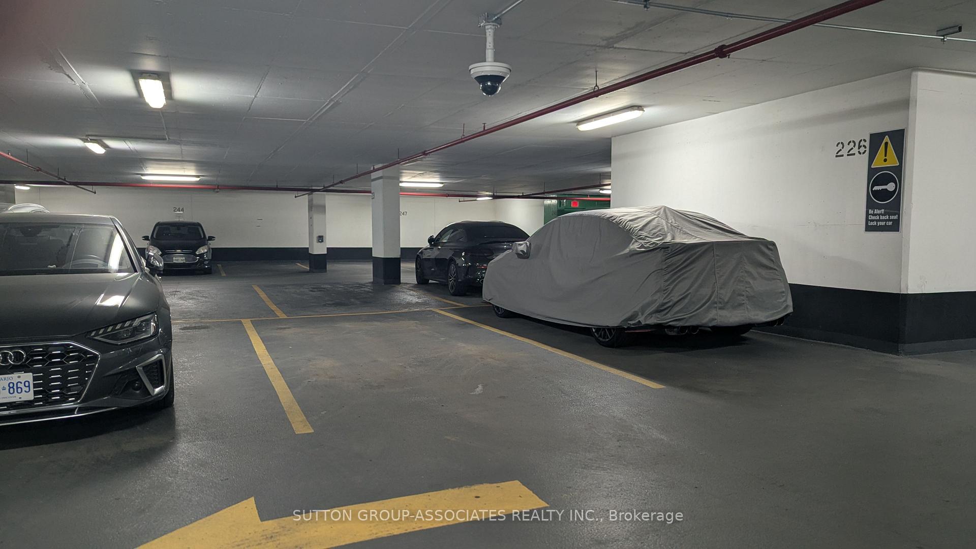 Photo 16 of Unit 4401, 386 Yonge Street, Toronto, Bay Street Corridor — HOMEH