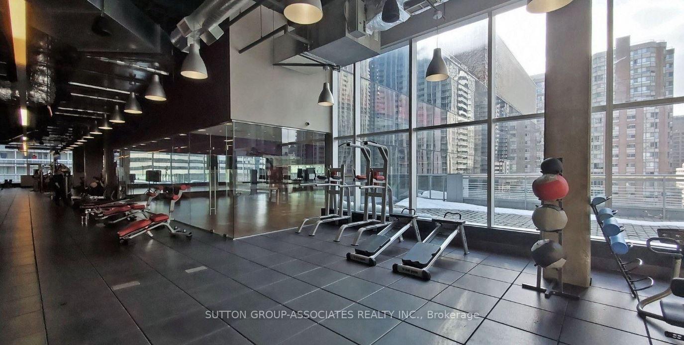 Photo 17 of Unit 4401, 386 Yonge Street, Toronto, Bay Street Corridor — HOMEH