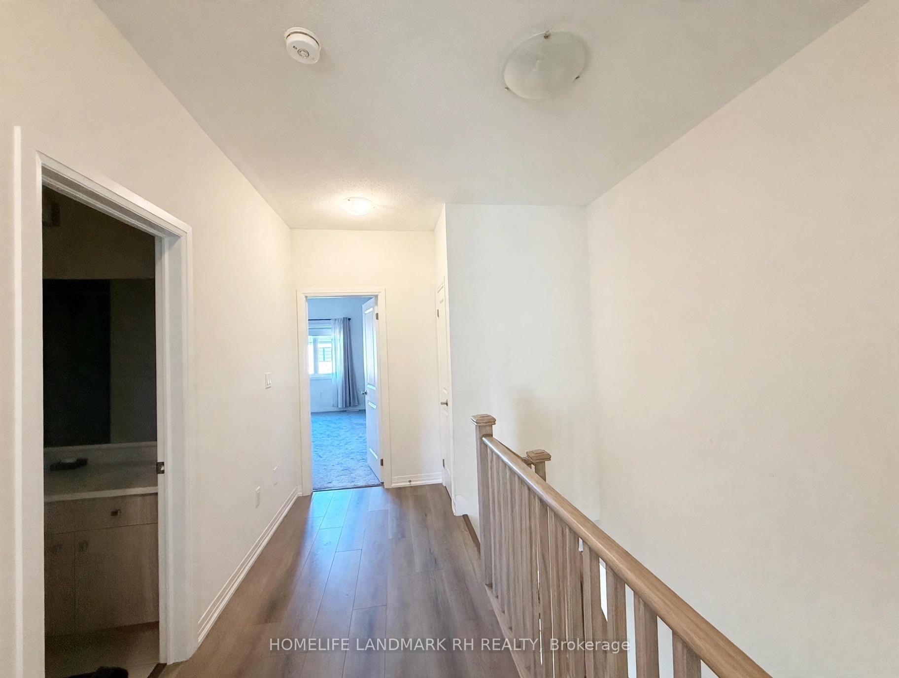 Photo 13 of 4 Bromfield Street, Whitby, Rural Whitby — HOMEH