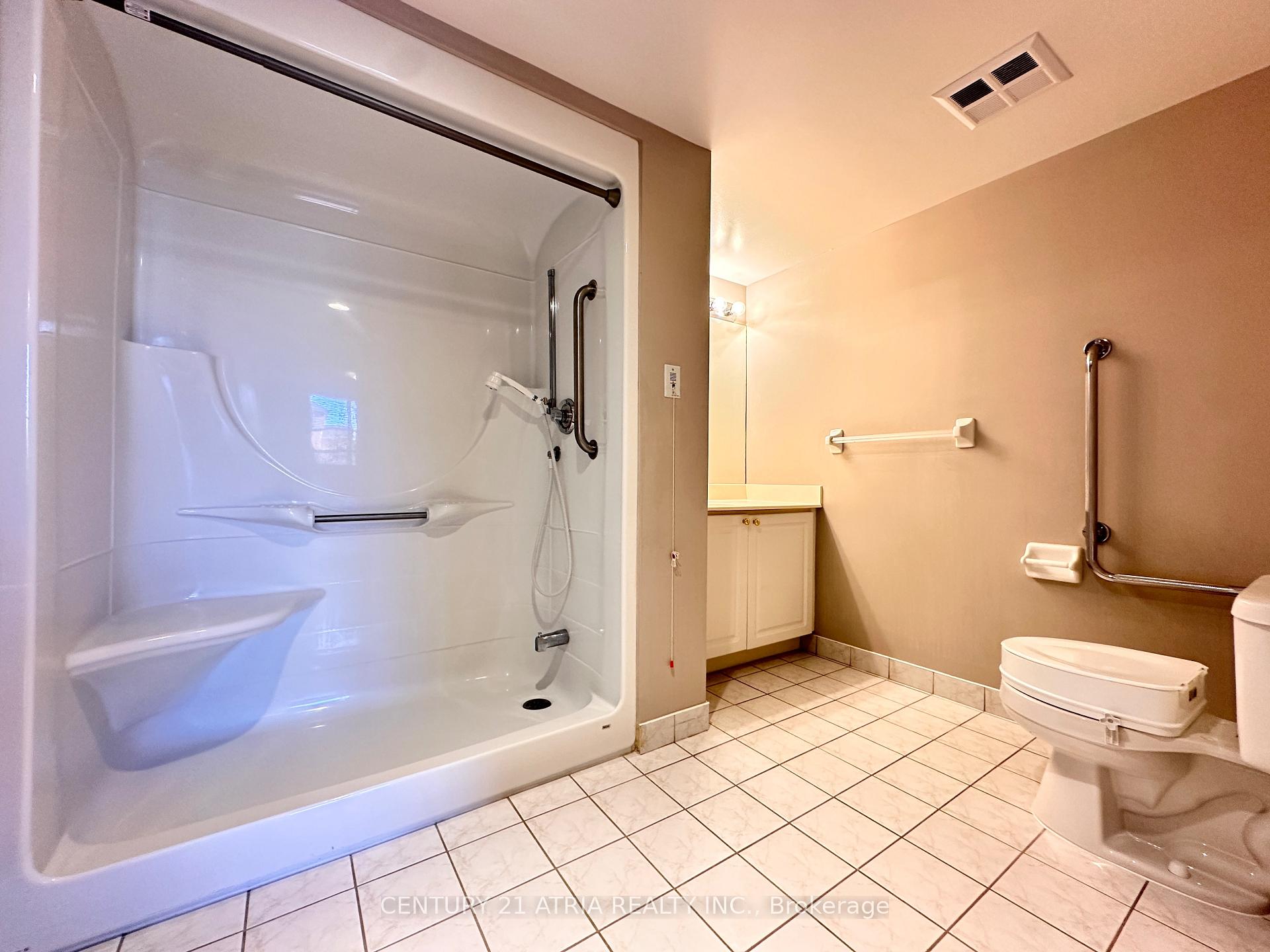 Photo 8 of Unit 211, 3088 Kennedy Road, Scarborough, Steeles — HOMEH