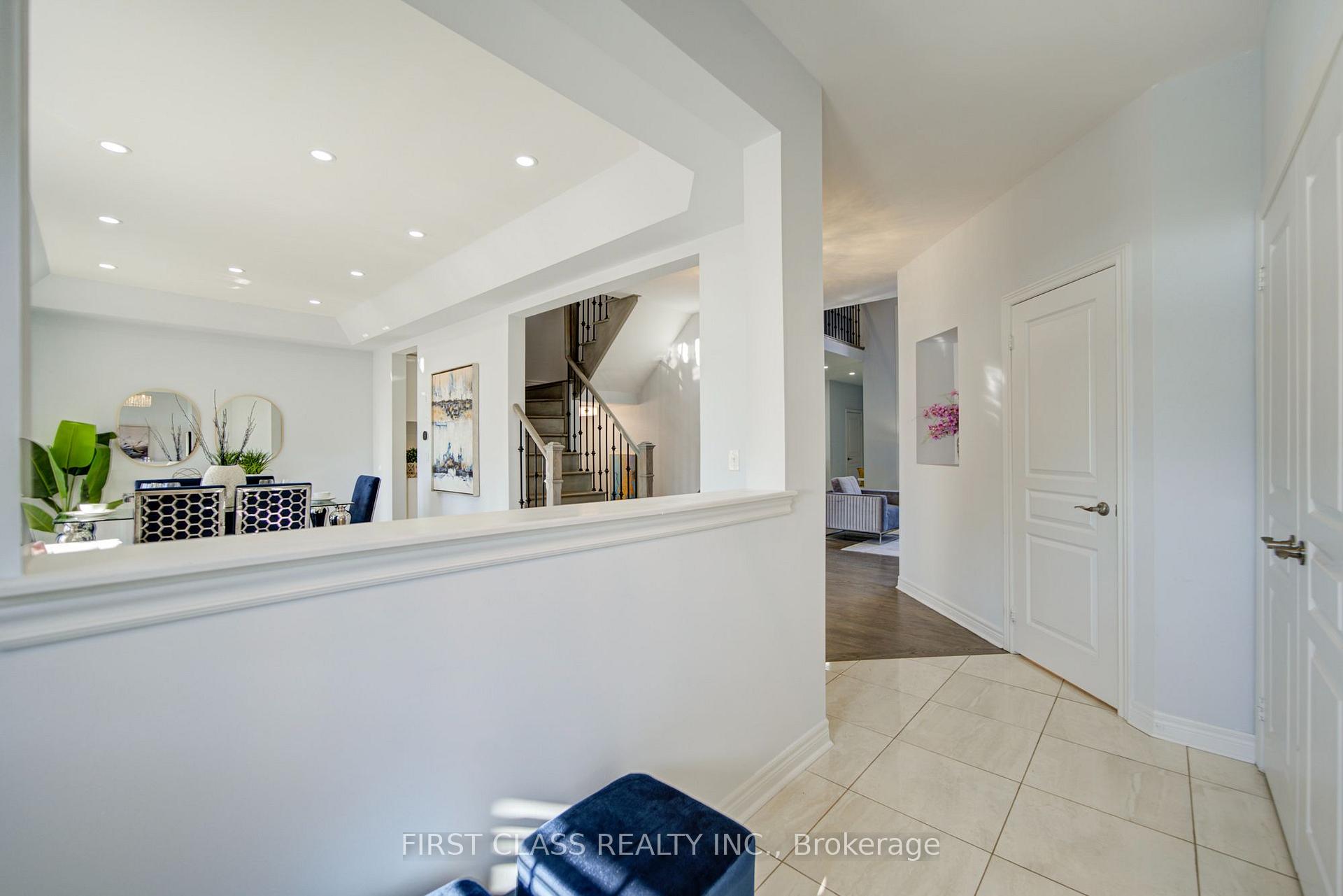 Photo 3 of 81 Pearl Lake Road, Markham, Cornell — HOMEH