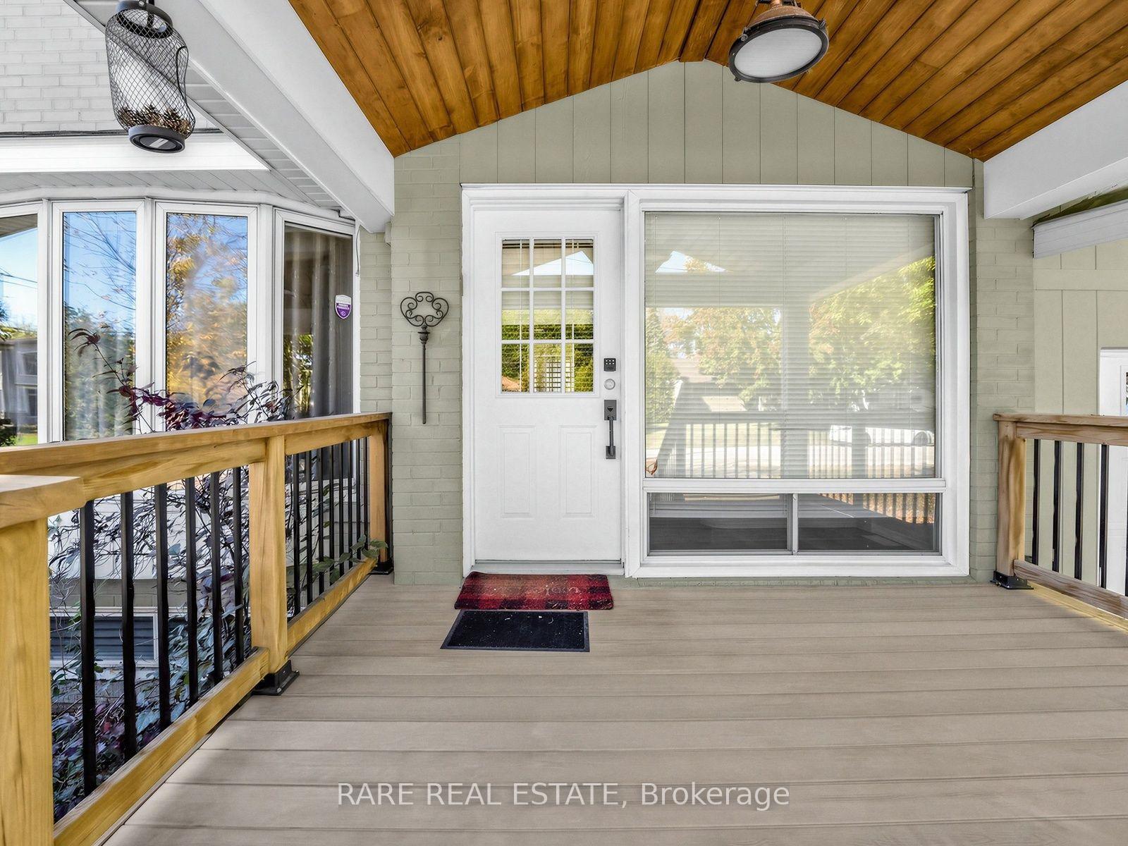 Photo 3 of 204 Sandbrook Road, Oakville, West — HOMEH