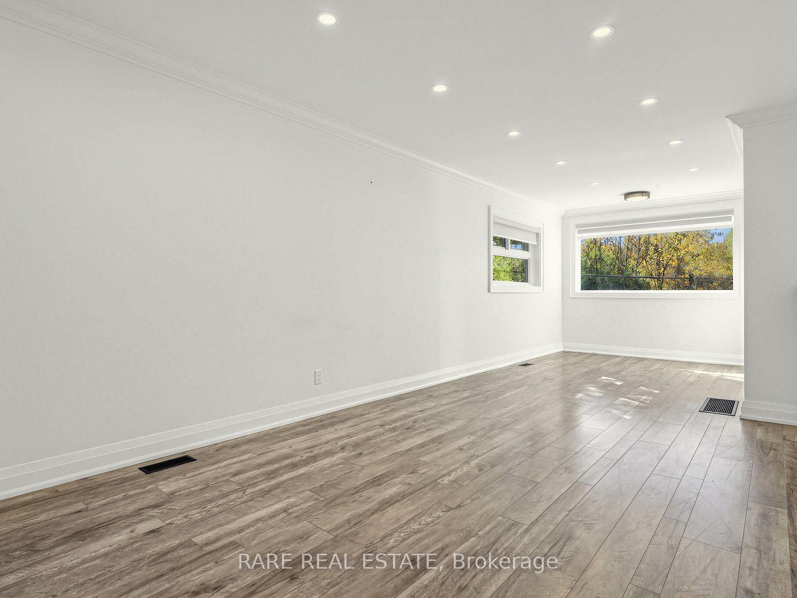 Photo 5 of 204 Sandbrook Road, Oakville, West — HOMEH