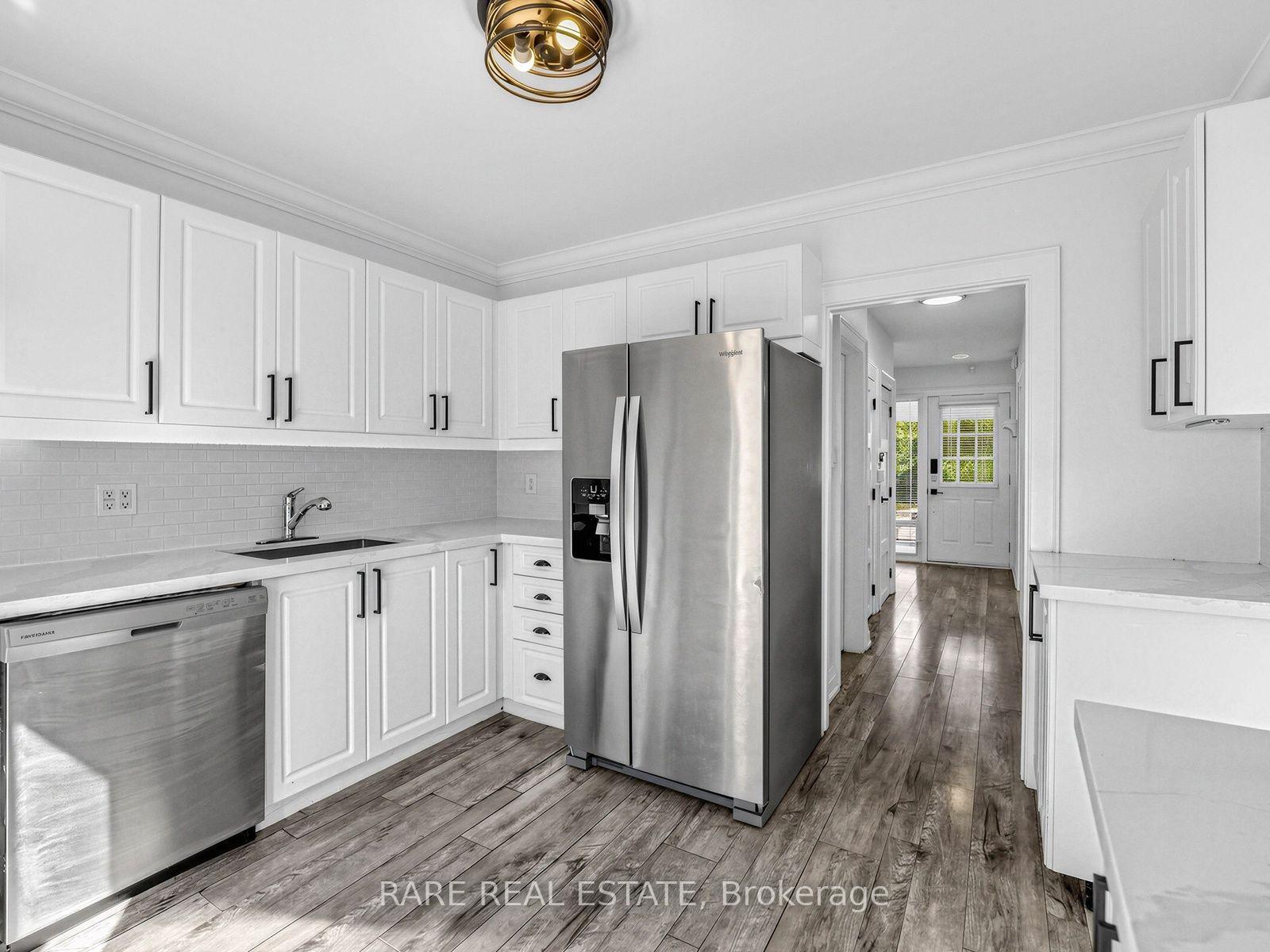 Photo 10 of 204 Sandbrook Road, Oakville, West — HOMEH