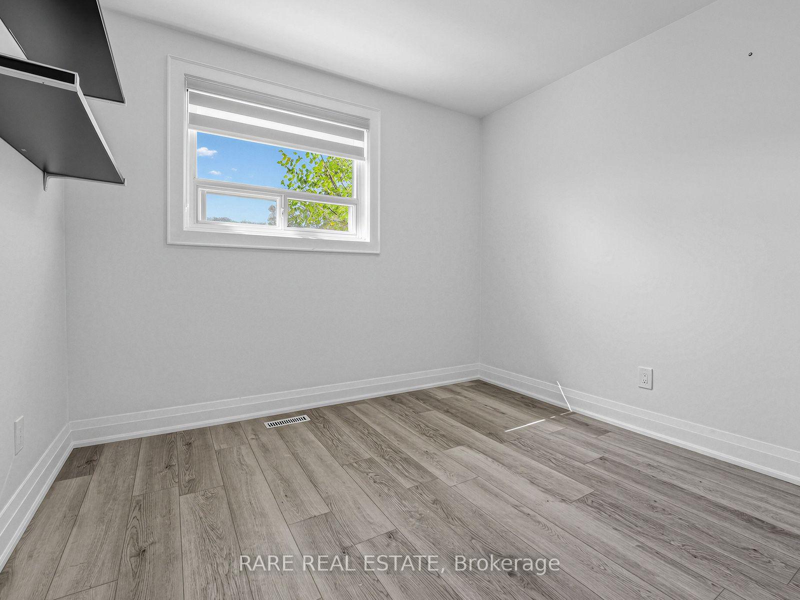 Photo 17 of 204 Sandbrook Road, Oakville, West — HOMEH