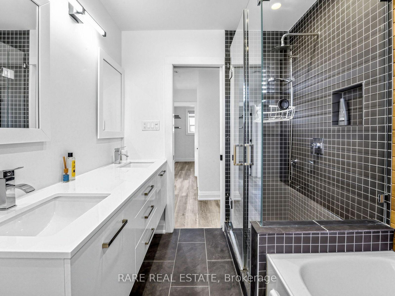 Photo 22 of 204 Sandbrook Road, Oakville, West — HOMEH