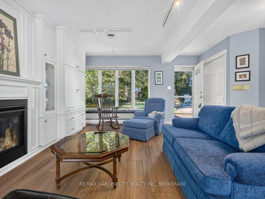 Photo 34 of 8 Agar Drive, St. Catharines, Vine/Linwell — HOMEH