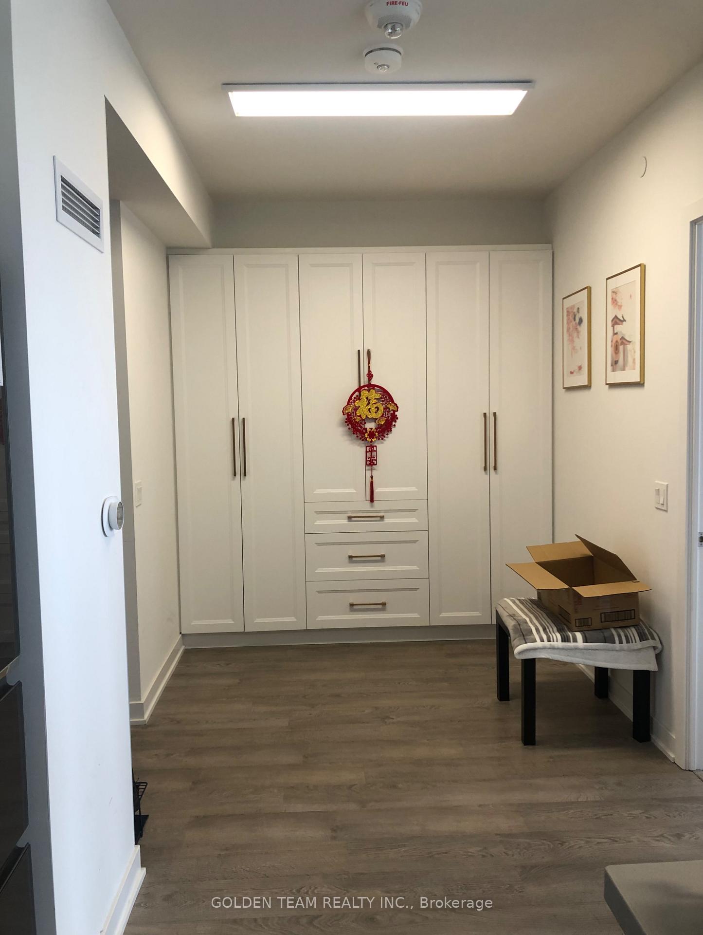 Photo 4 of Unit 1102, 4699 Glen Erin Drive, Mississauga, Central Erin Mills — HOMEH