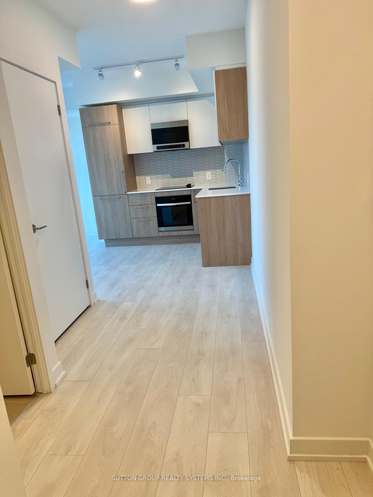 Photo 10 of Unit 609, 1381 Lakeshore Road E, Mississauga, Lakeview — HOMEH
