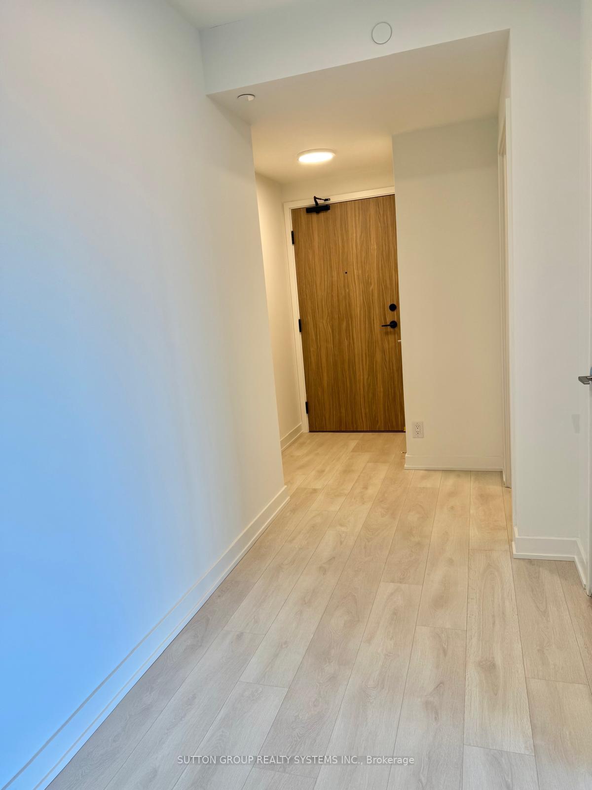 Photo 11 of Unit 609, 1381 Lakeshore Road E, Mississauga, Lakeview — HOMEH