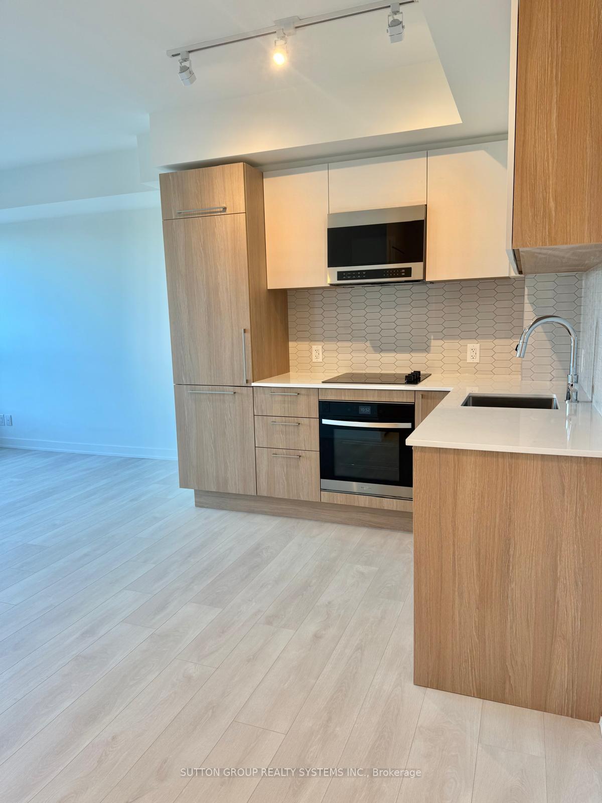 Photo 12 of Unit 609, 1381 Lakeshore Road E, Mississauga, Lakeview — HOMEH