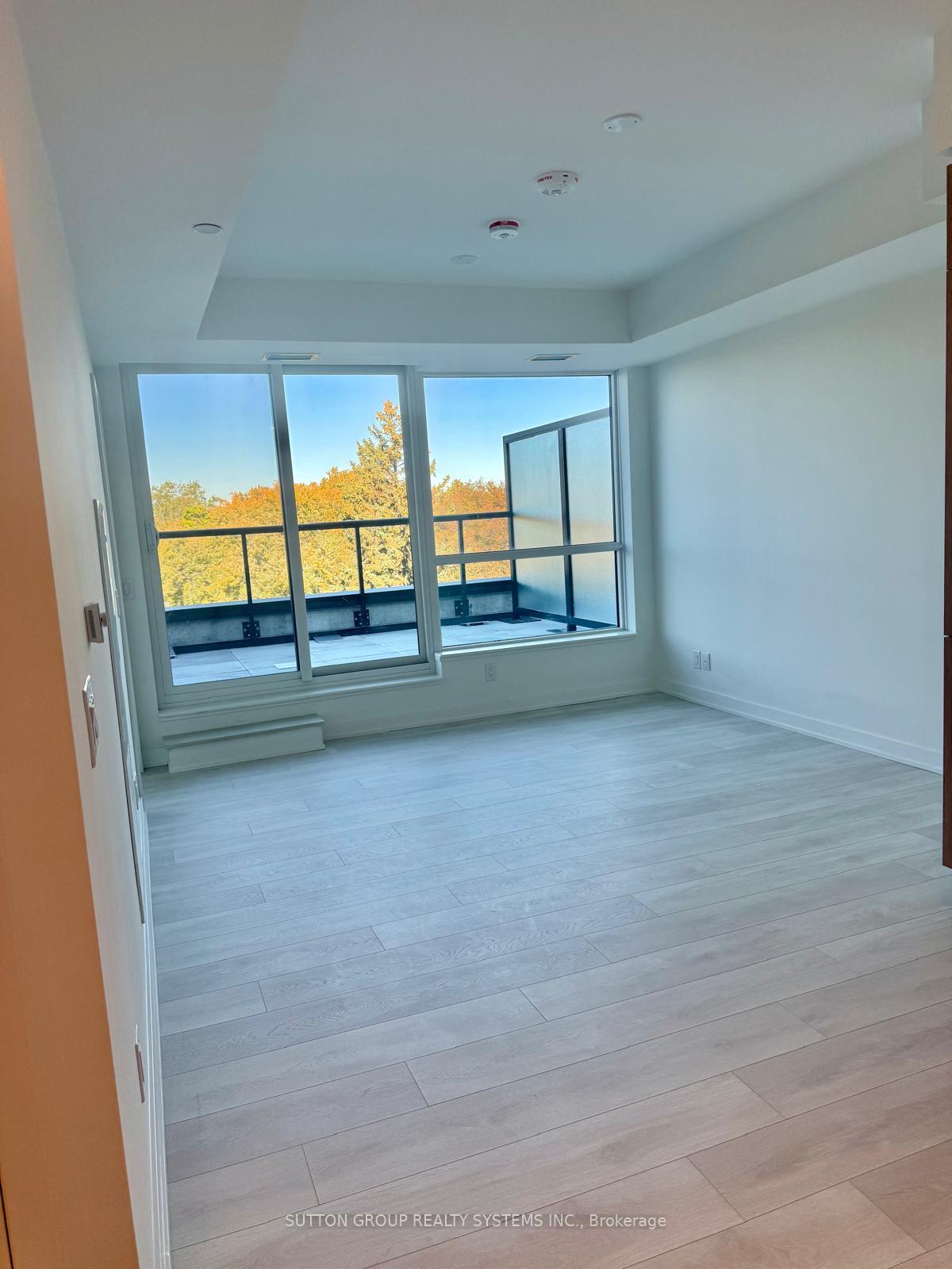 Photo 15 of Unit 609, 1381 Lakeshore Road E, Mississauga, Lakeview — HOMEH