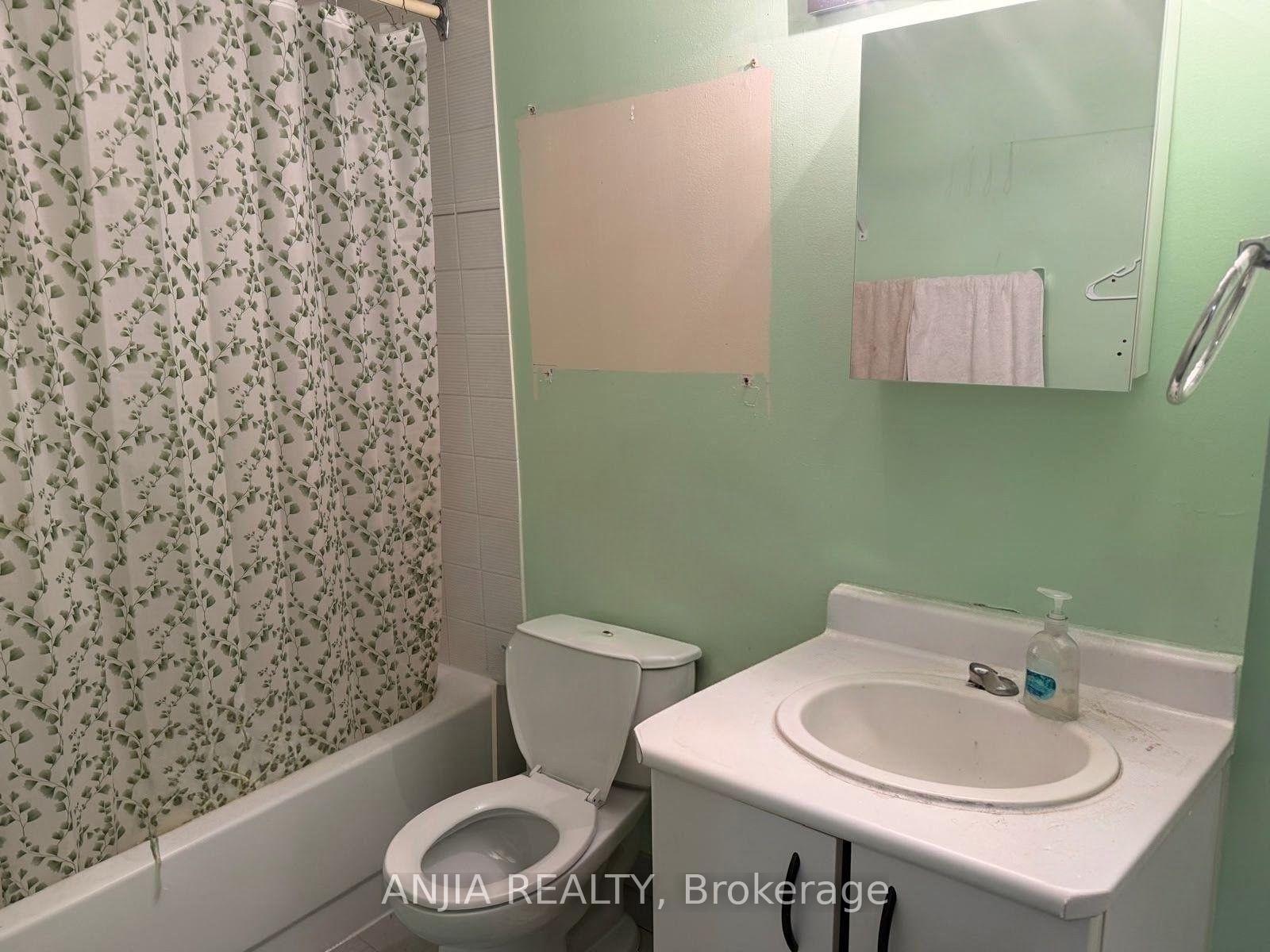 Photo 6 of Unit 1003, 3050 Ellesmere Road, Scarborough, Morningside — HOMEH