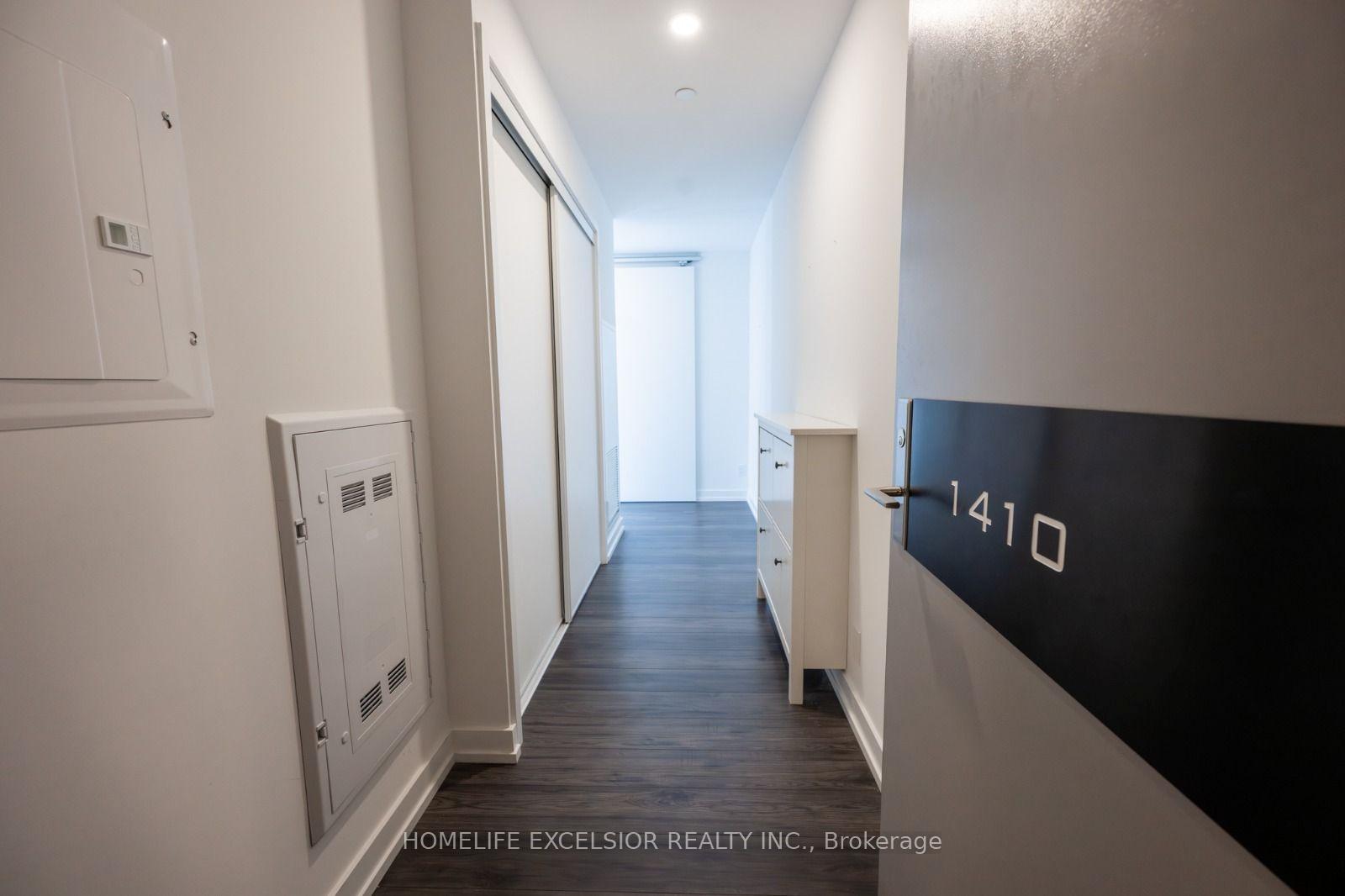 Photo 2 of Unit 1410, 33 Helendale Avenue, Toronto, Yonge-Eglinton — HOMEH