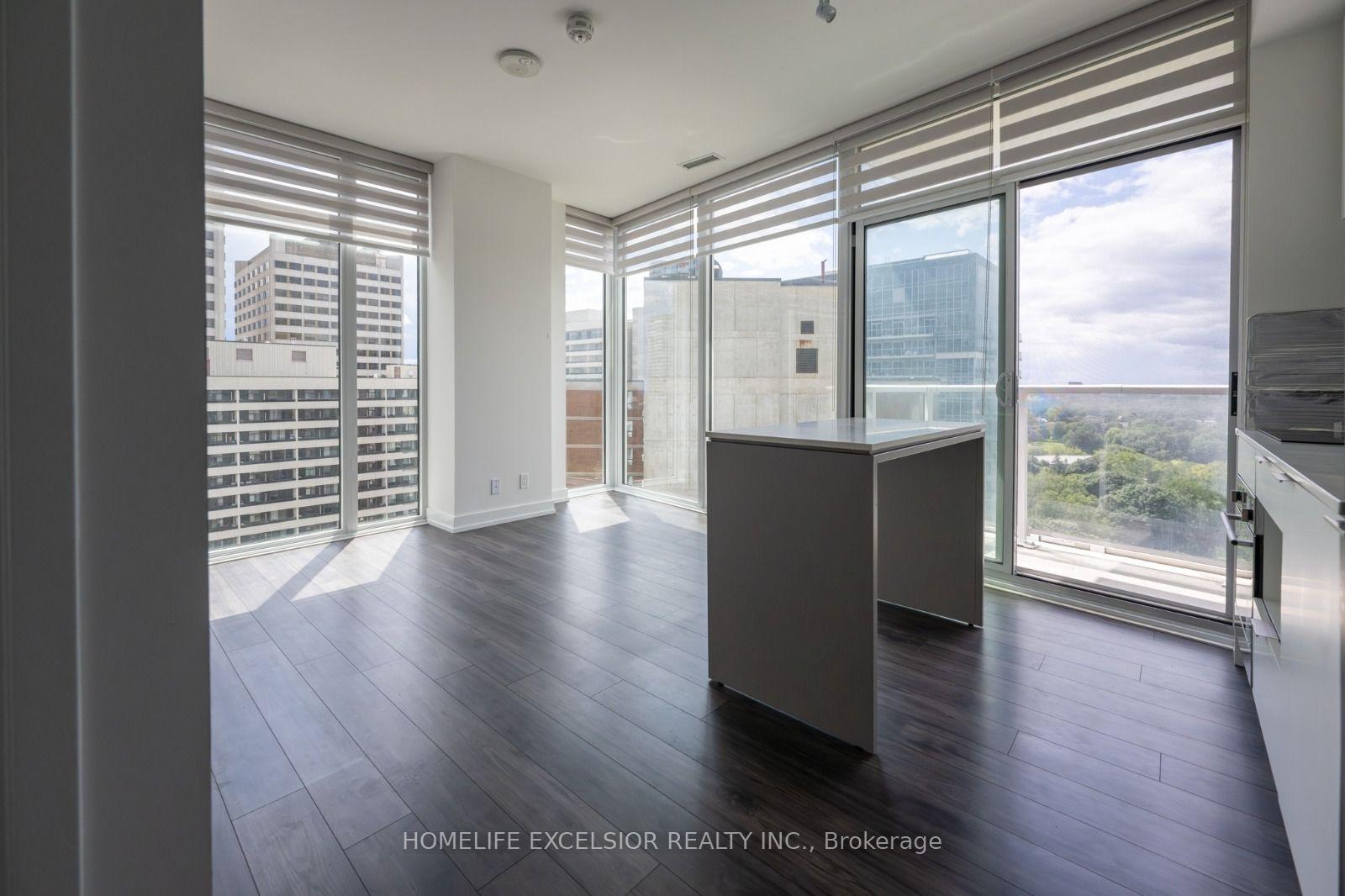 Photo 3 of Unit 1410, 33 Helendale Avenue, Toronto, Yonge-Eglinton — HOMEH