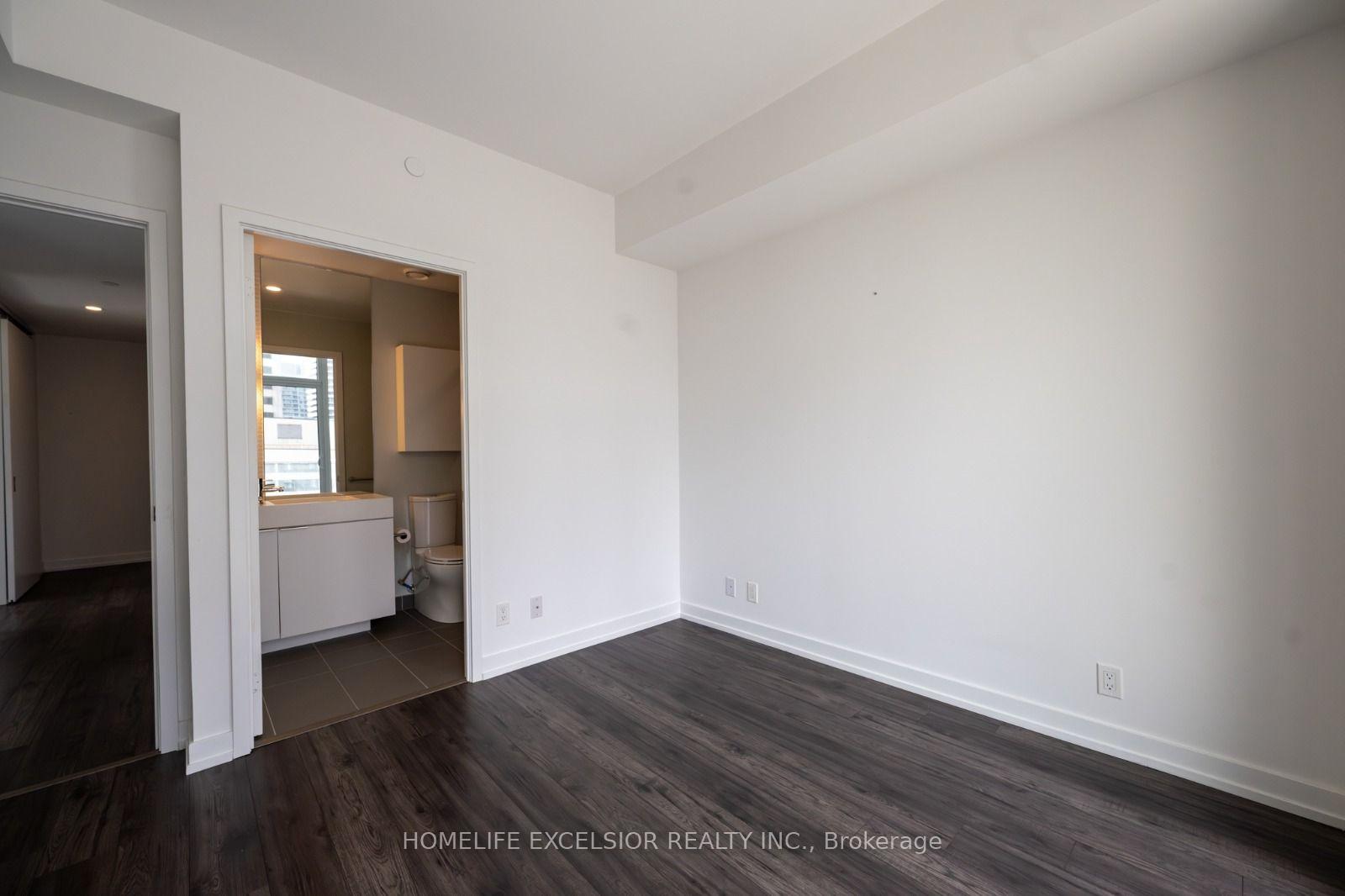 Photo 11 of Unit 1410, 33 Helendale Avenue, Toronto, Yonge-Eglinton — HOMEH