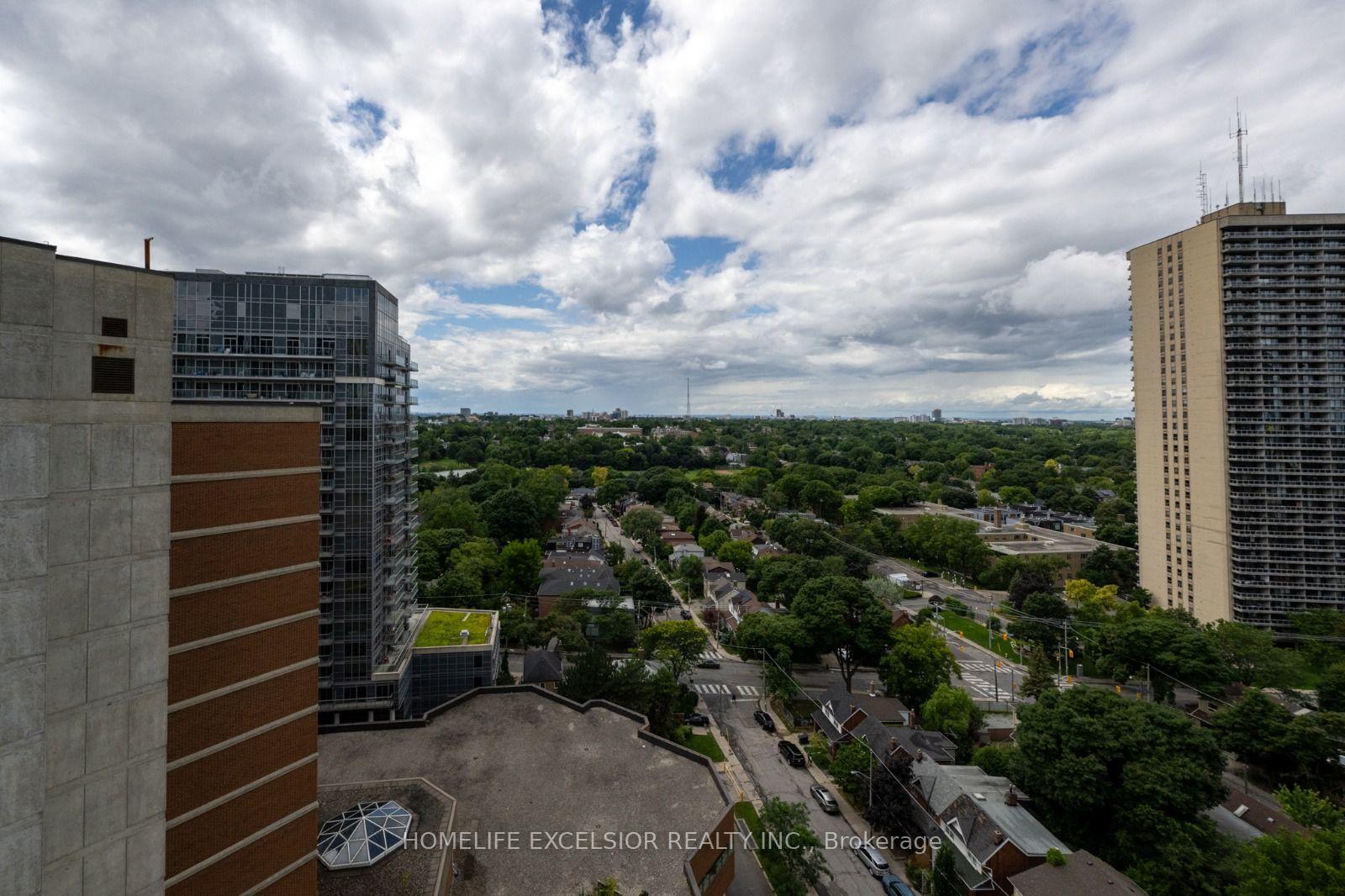 Photo 20 of Unit 1410, 33 Helendale Avenue, Toronto, Yonge-Eglinton — HOMEH