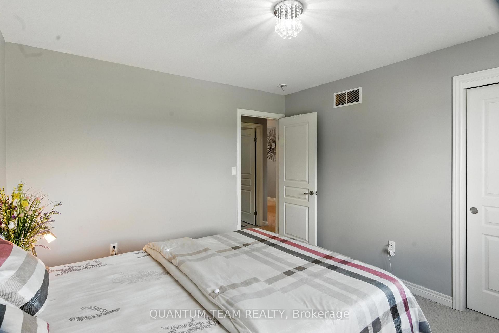 Photo 21 of 6159 Eaglewood Drive, Niagara Falls, Oldfield — HOMEH