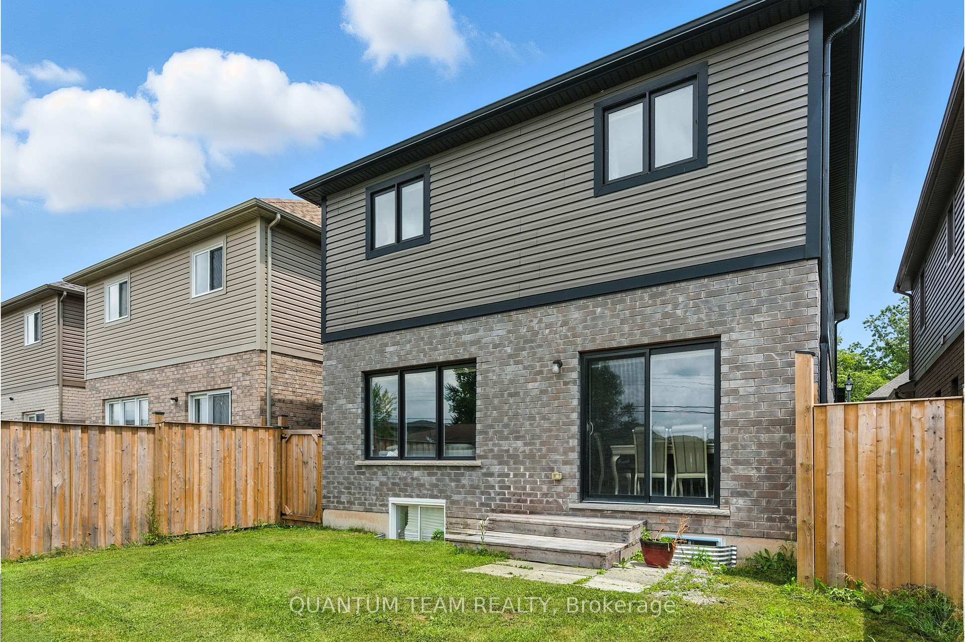 Photo 31 of 6159 Eaglewood Drive, Niagara Falls, Oldfield — HOMEH