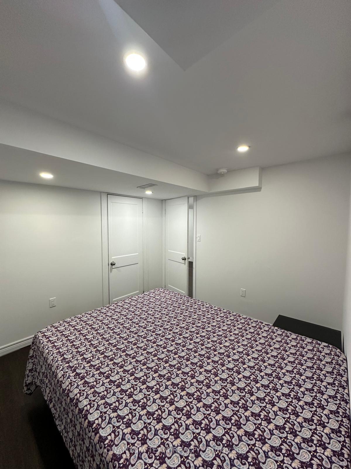 Photo 42 of 6159 Eaglewood Drive, Niagara Falls, Oldfield — HOMEH