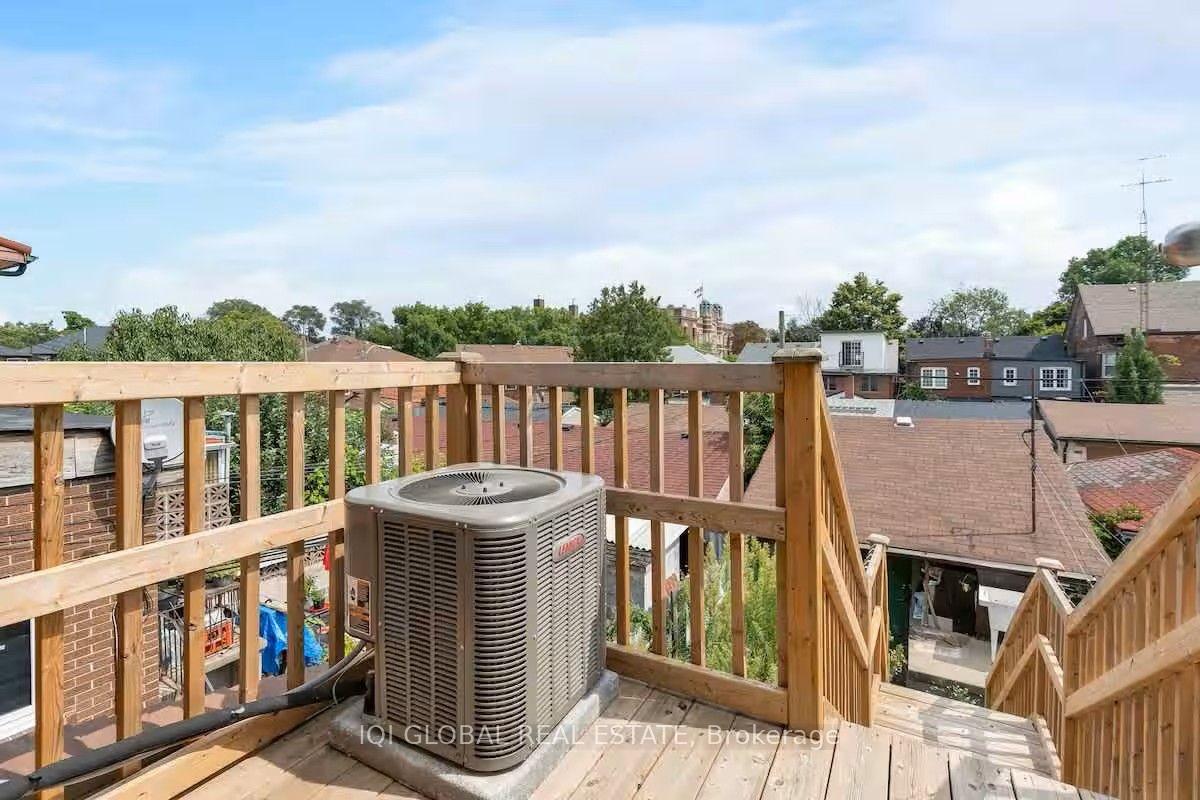 Photo 12 of Unit 2nd Floor, 525 Ossington Avenue, Toronto, Trinity-Bellwoods — HOMEH