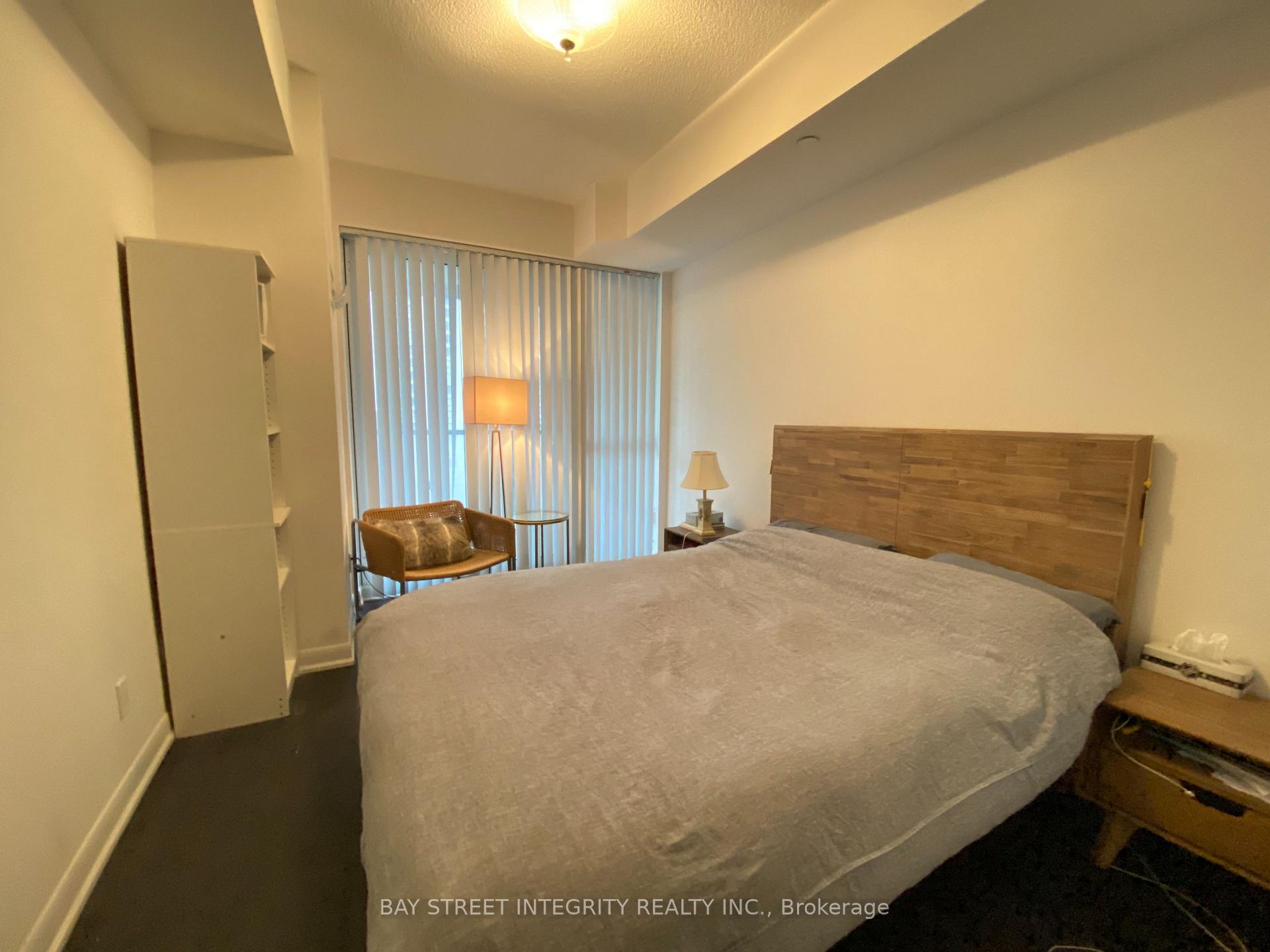 Photo 7 of Unit 307, 5168 Yonge Street, North York, Willowdale West — HOMEH