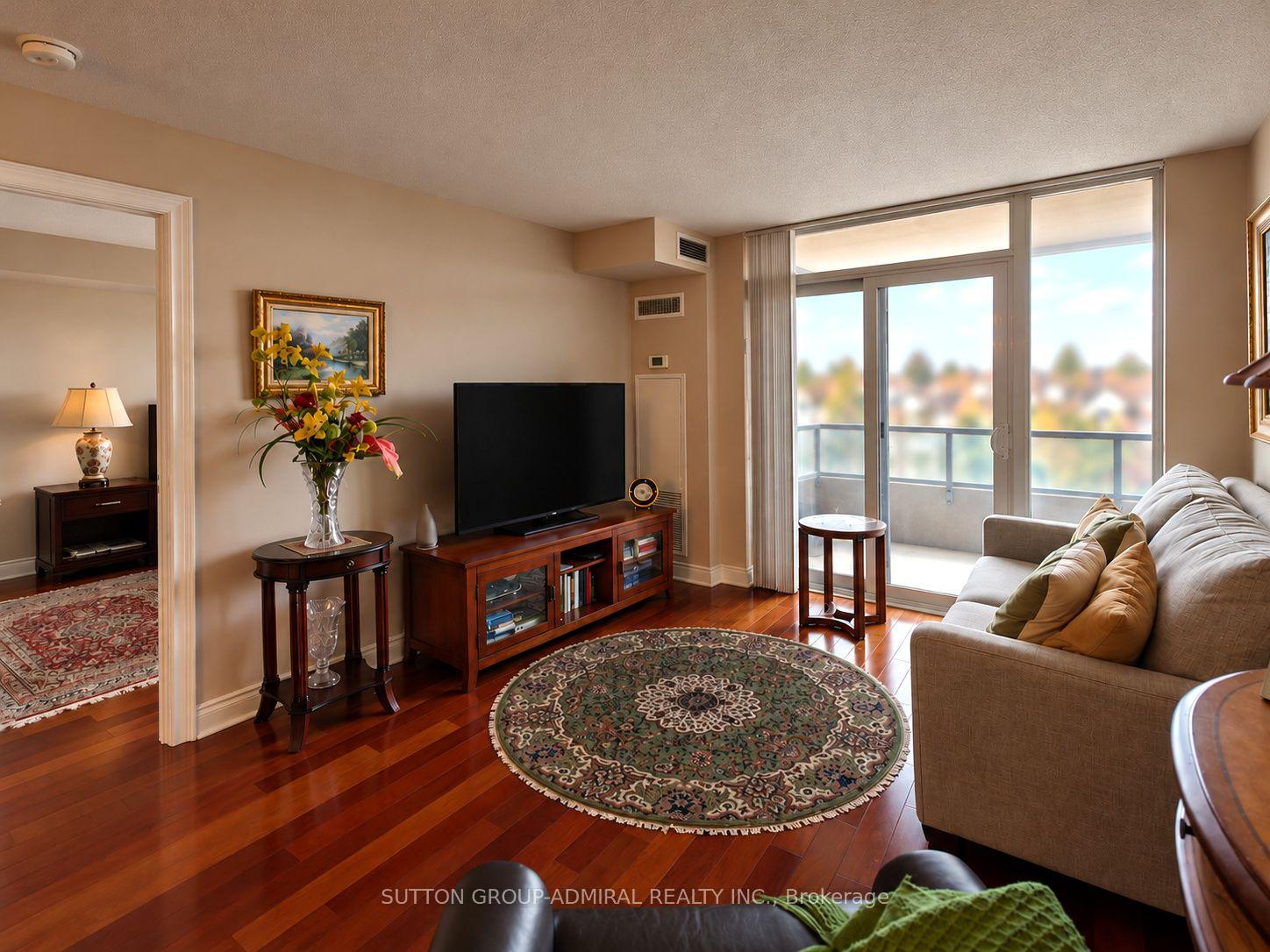 Photo 9 of Unit 677, 23 Cox Boulevard, Markham, Unionville — HOMEH