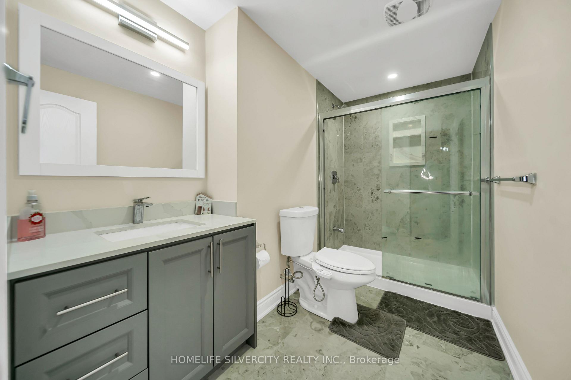 Photo 34 of 70 Appleaire Crescent, Brampton, Sandringham-Wellington — HOMEH
