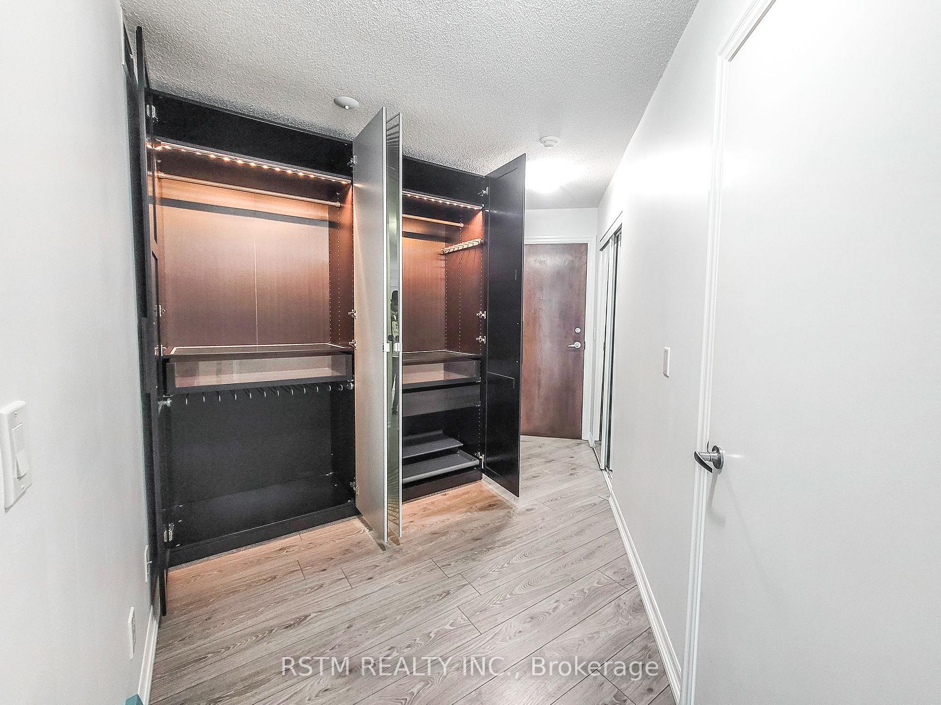 Photo 3 of Unit 710, 12 Yonge Street, Toronto, Waterfront Communities — HOMEH