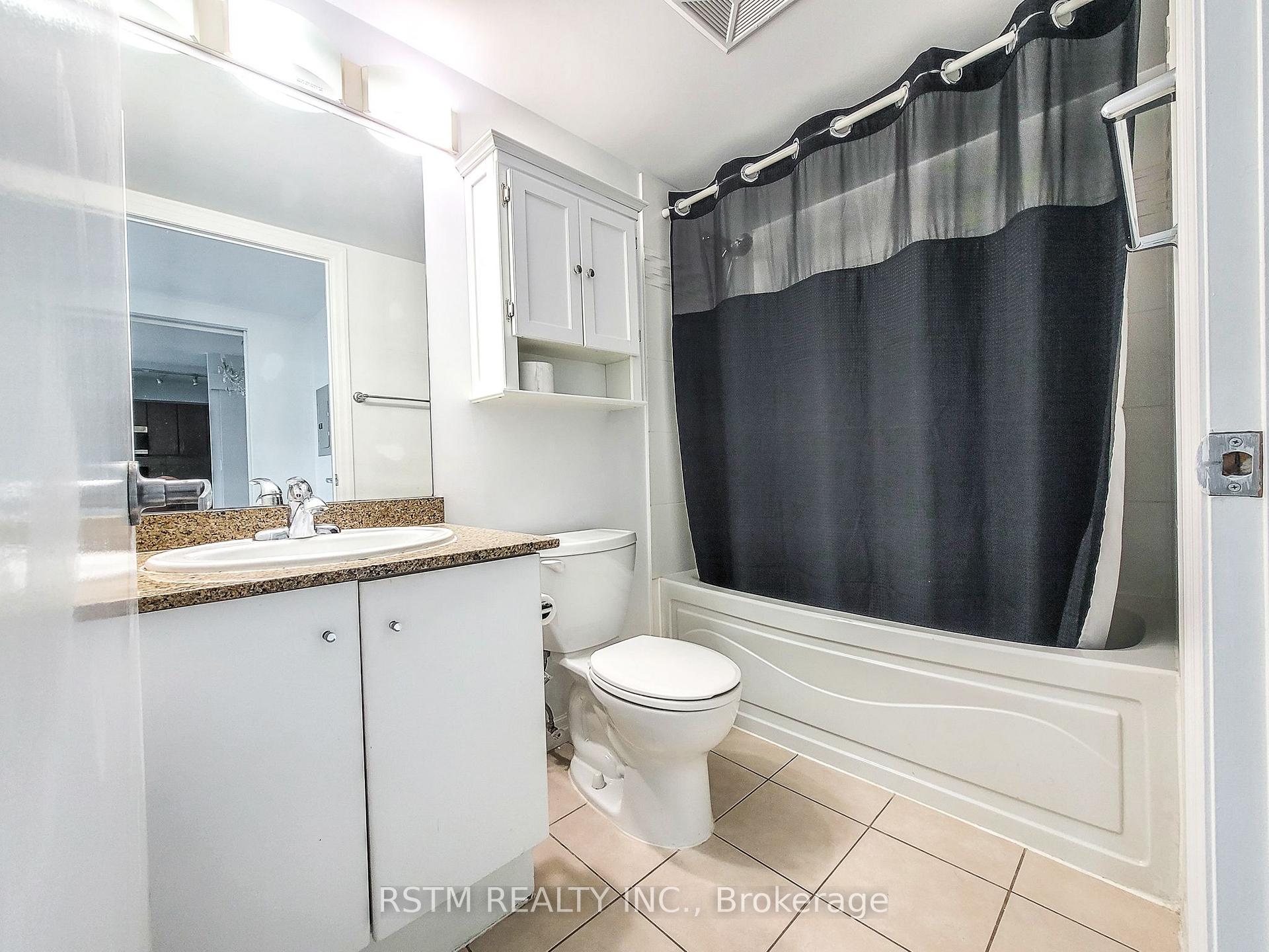 Photo 16 of Unit 710, 12 Yonge Street, Toronto, Waterfront Communities — HOMEH