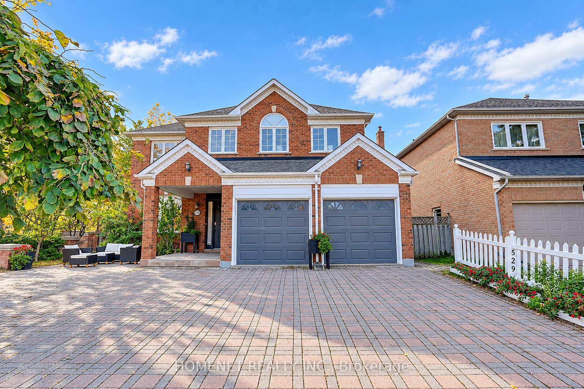 Photo 1 of 529 Carlton Road, Markham, Unionville — HOMEH