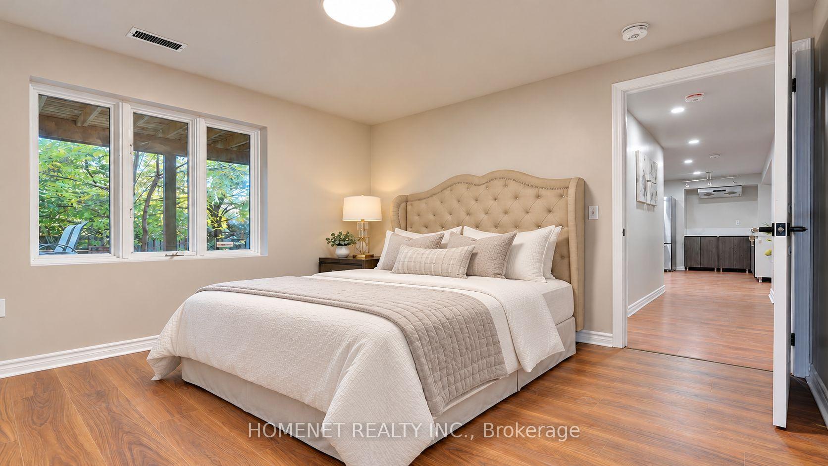 Photo 28 of 529 Carlton Road, Markham, Unionville — HOMEH