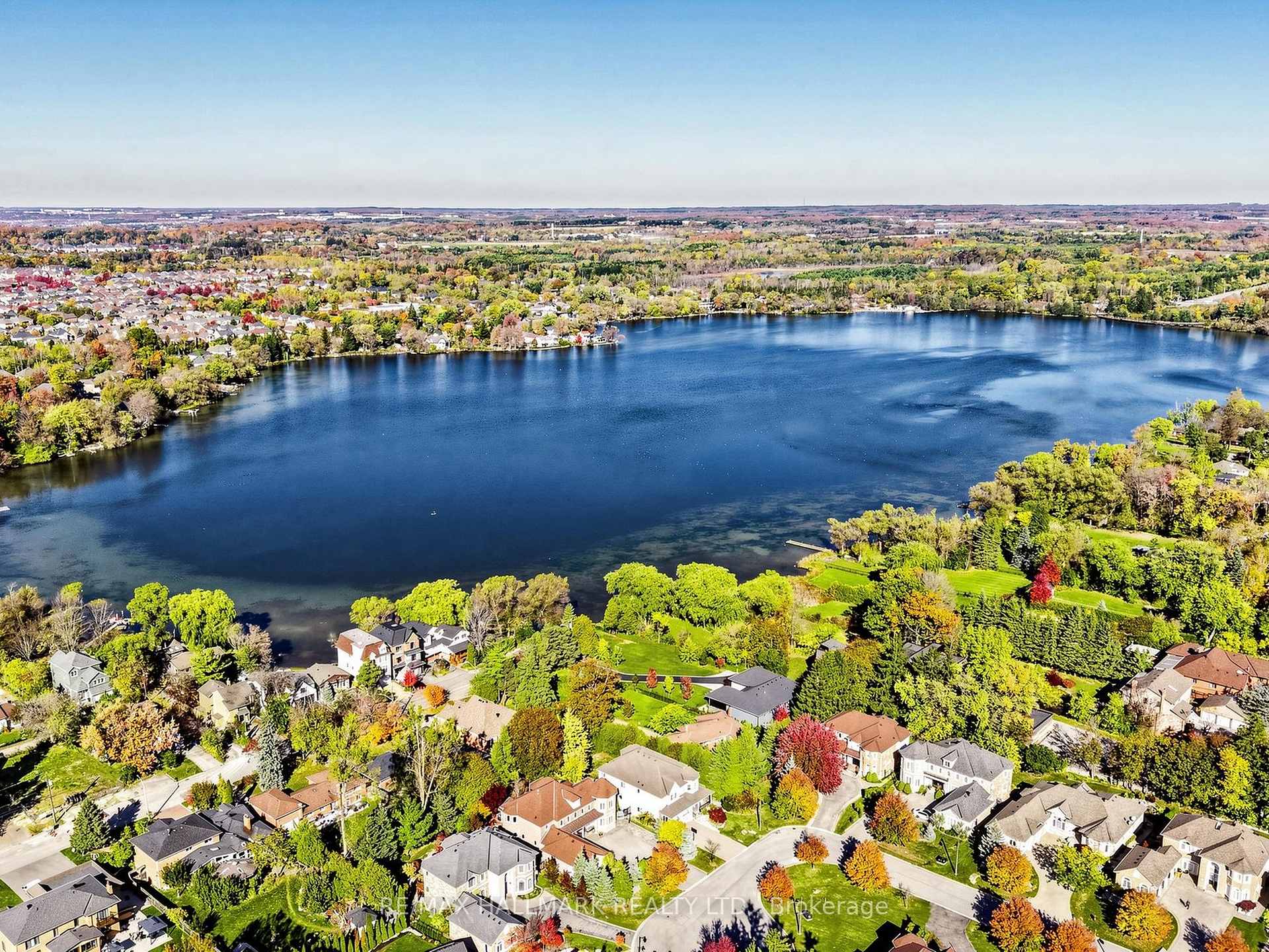 Photo 47 of 45 Colonial Crescent, Richmond Hill, Oak Ridges Lake Wilcox — HOMEH