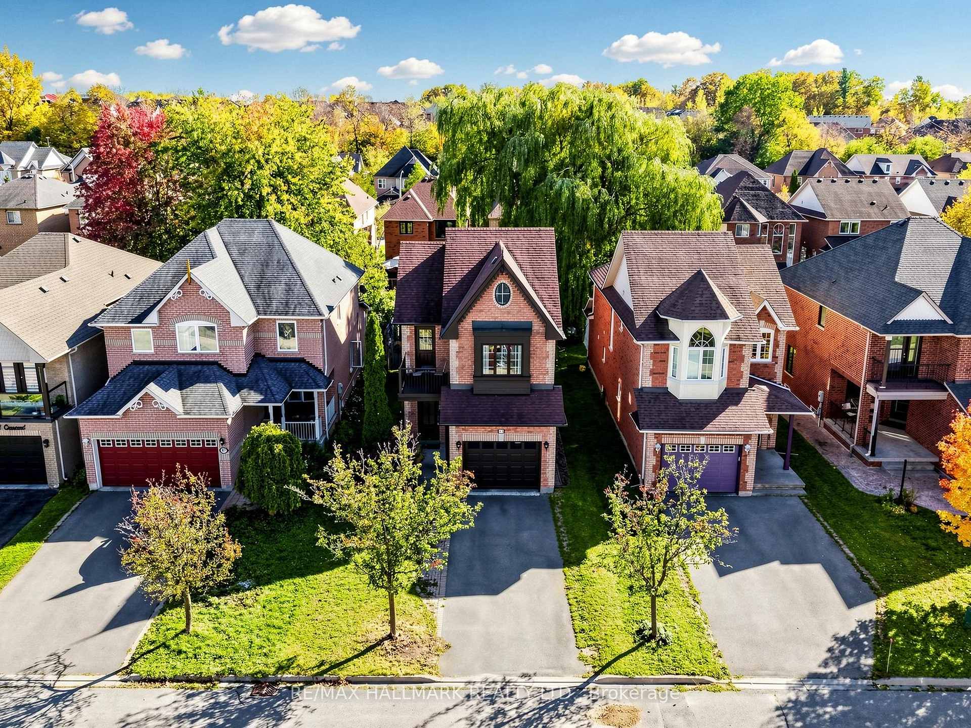 Photo 51 of 45 Colonial Crescent, Richmond Hill, Oak Ridges Lake Wilcox — HOMEH