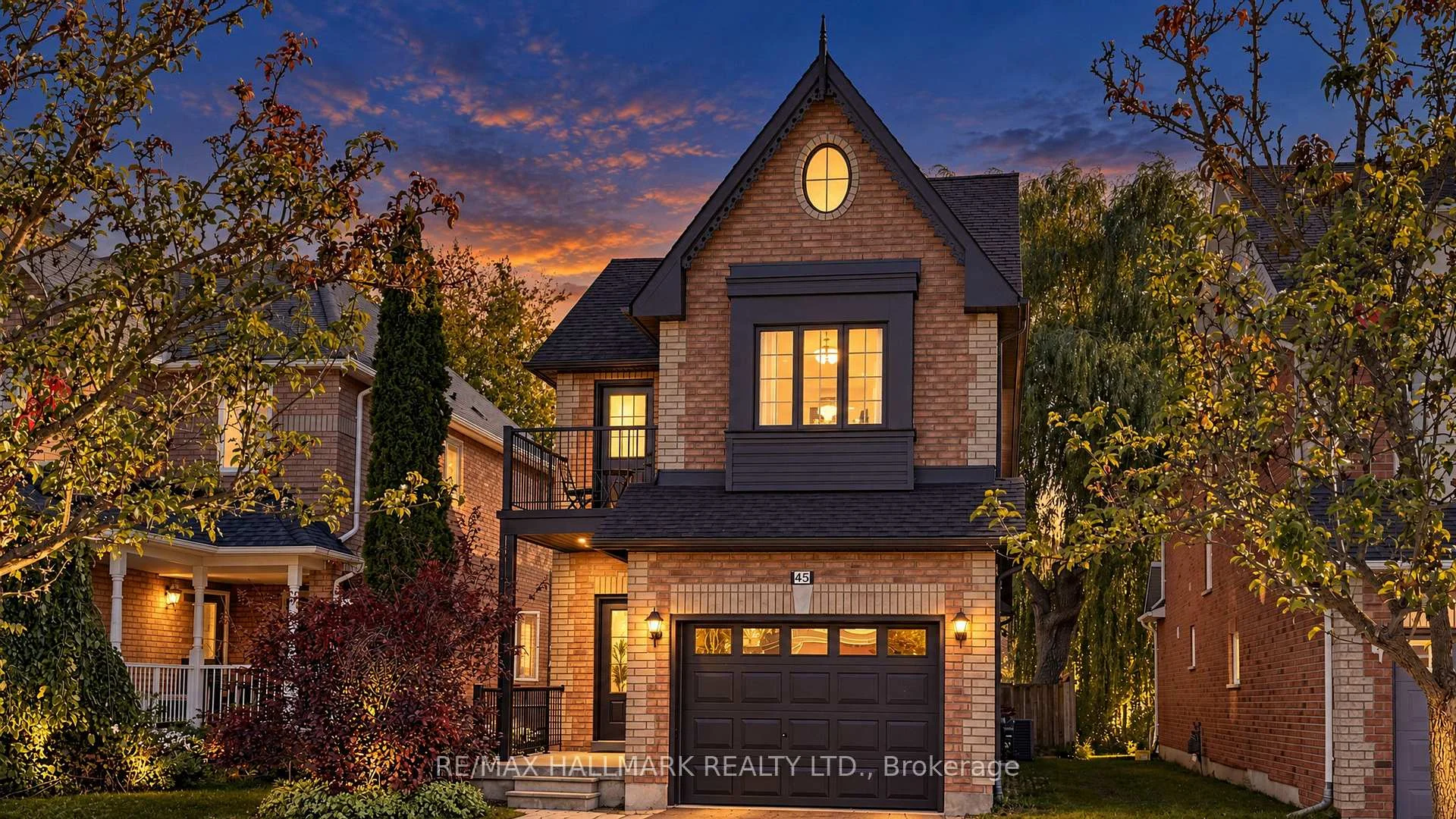 Photo 5 of 45 Colonial Crescent, Richmond Hill, Oak Ridges Lake Wilcox — HOMEH