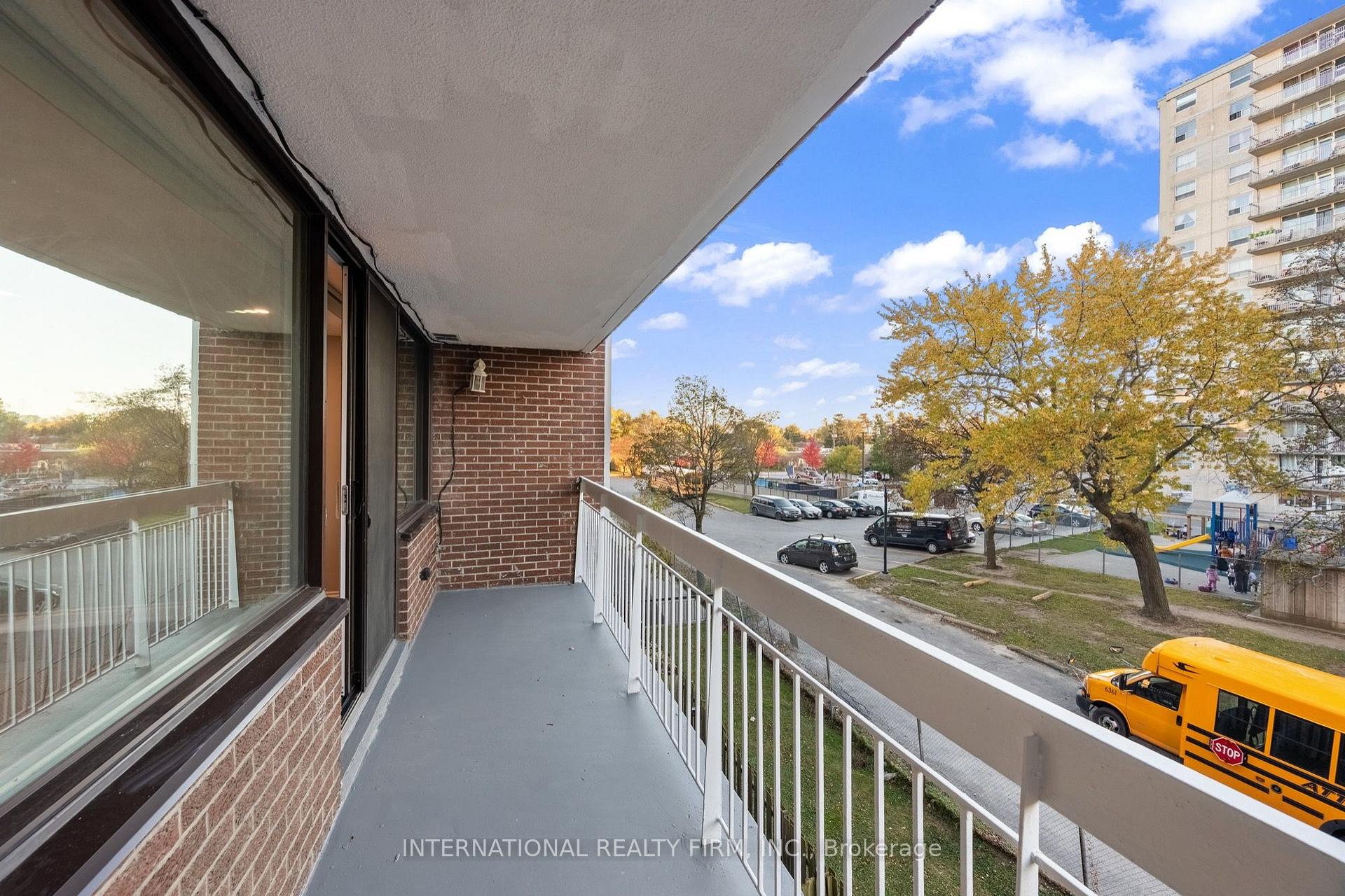Photo 14 of Unit 323, 4064 Lawrence Avenue E, Scarborough, West Hill — HOMEH