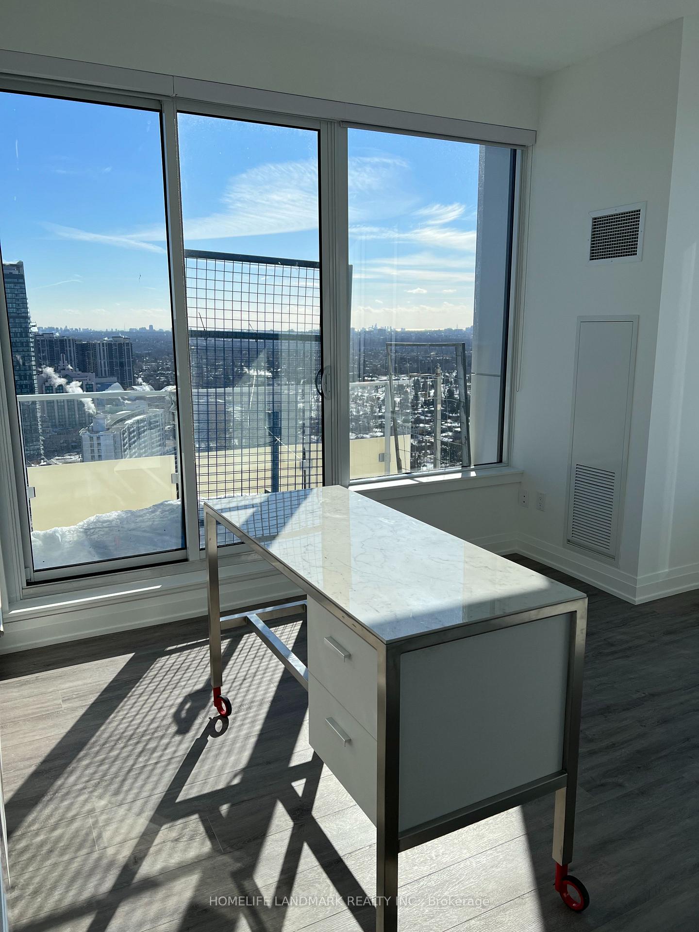 Photo 7 of Unit Ph603, 75 Canterbury Place, North York, Willowdale West — HOMEH