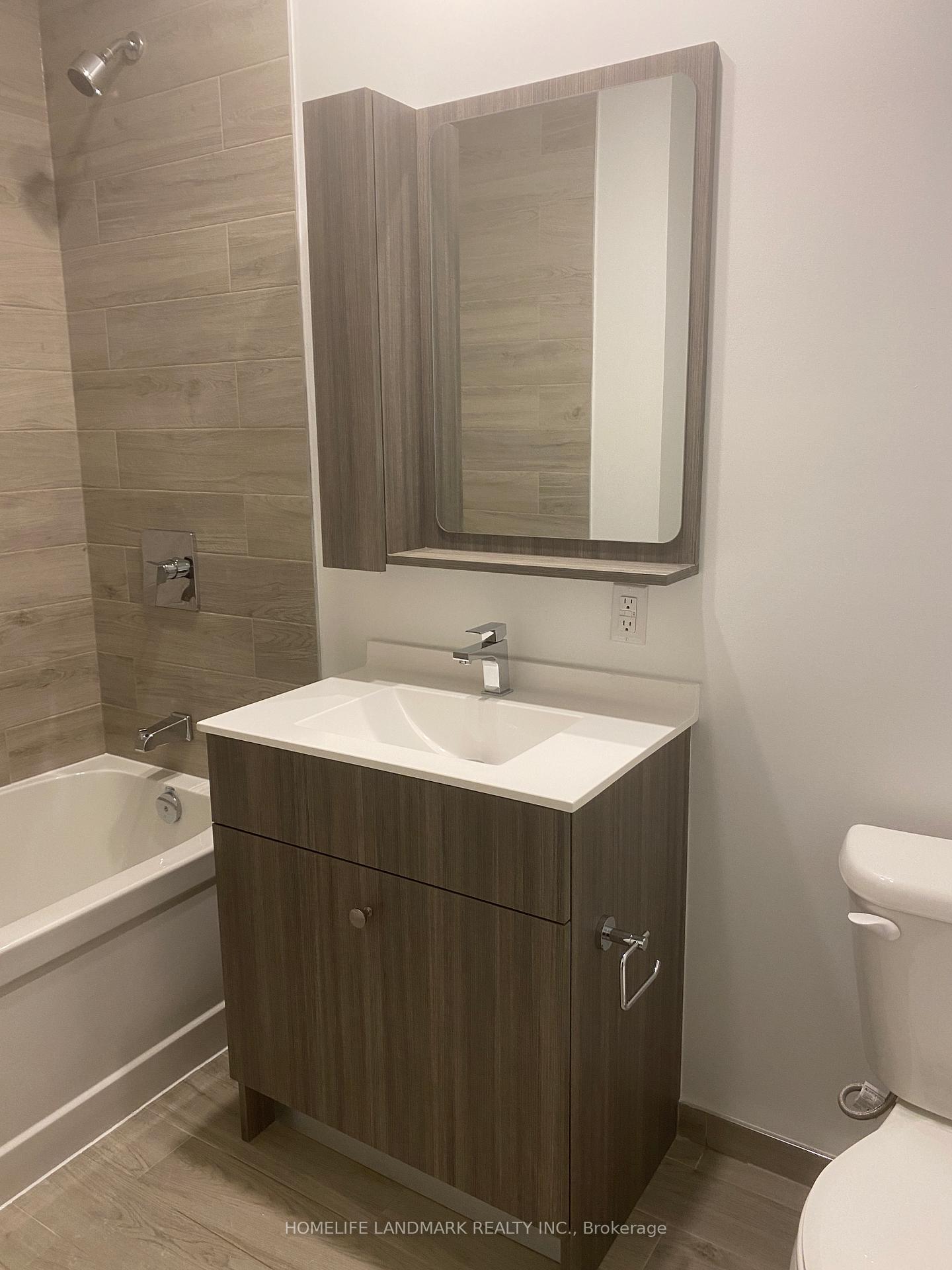 Photo 13 of Unit Ph603, 75 Canterbury Place, North York, Willowdale West — HOMEH